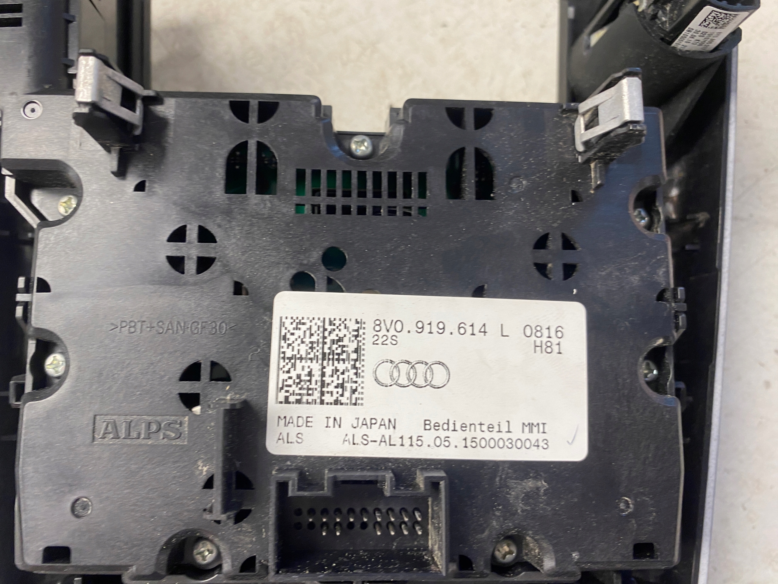 Audi A3 8V панель управления 8V0919614L
