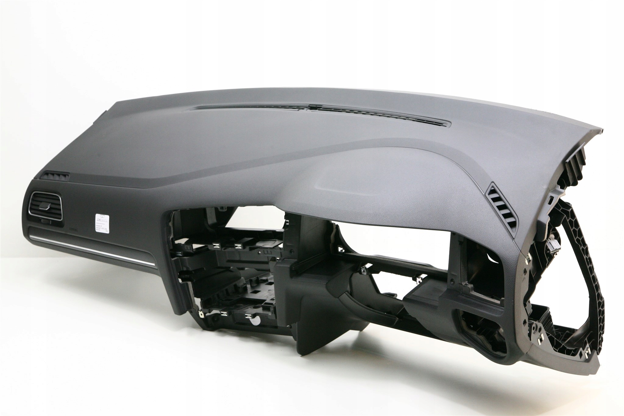 console dashboard instrument panel UK RHD VW GOLF VII 7 GTE