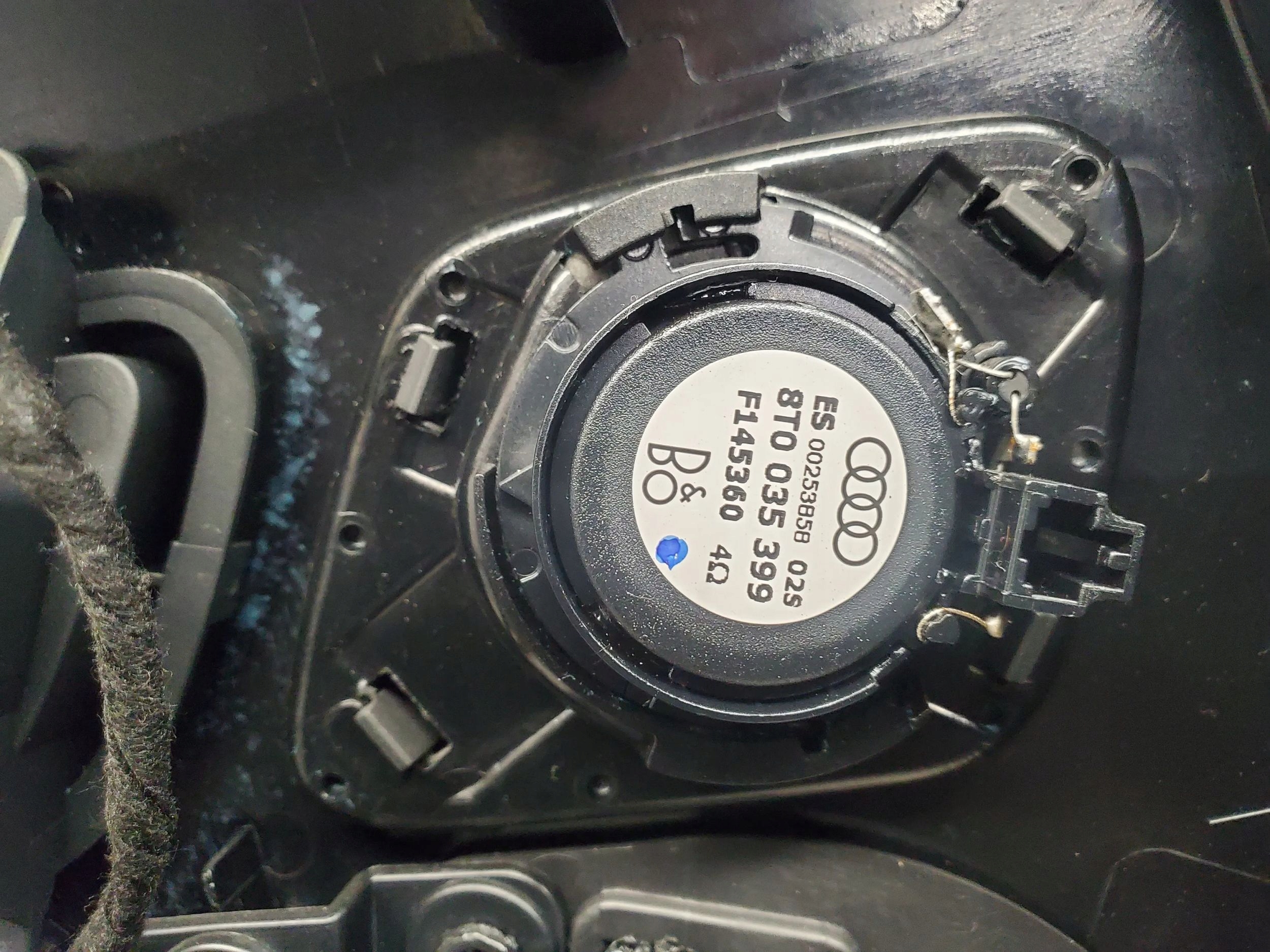 Audi A4 S4 B8 8K 8K0867306 зад правая сторона дверные карты