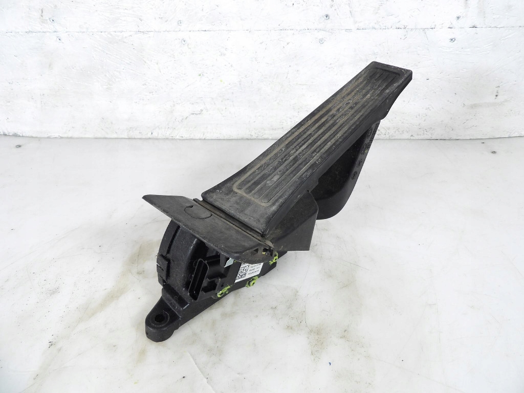 Gaspedal Hyundai OE 327002S100