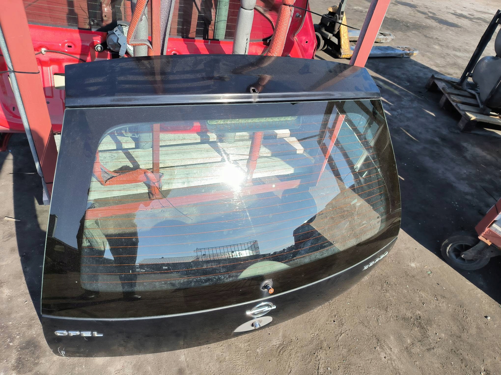 kapota 90U cierna OPEL CORSA C