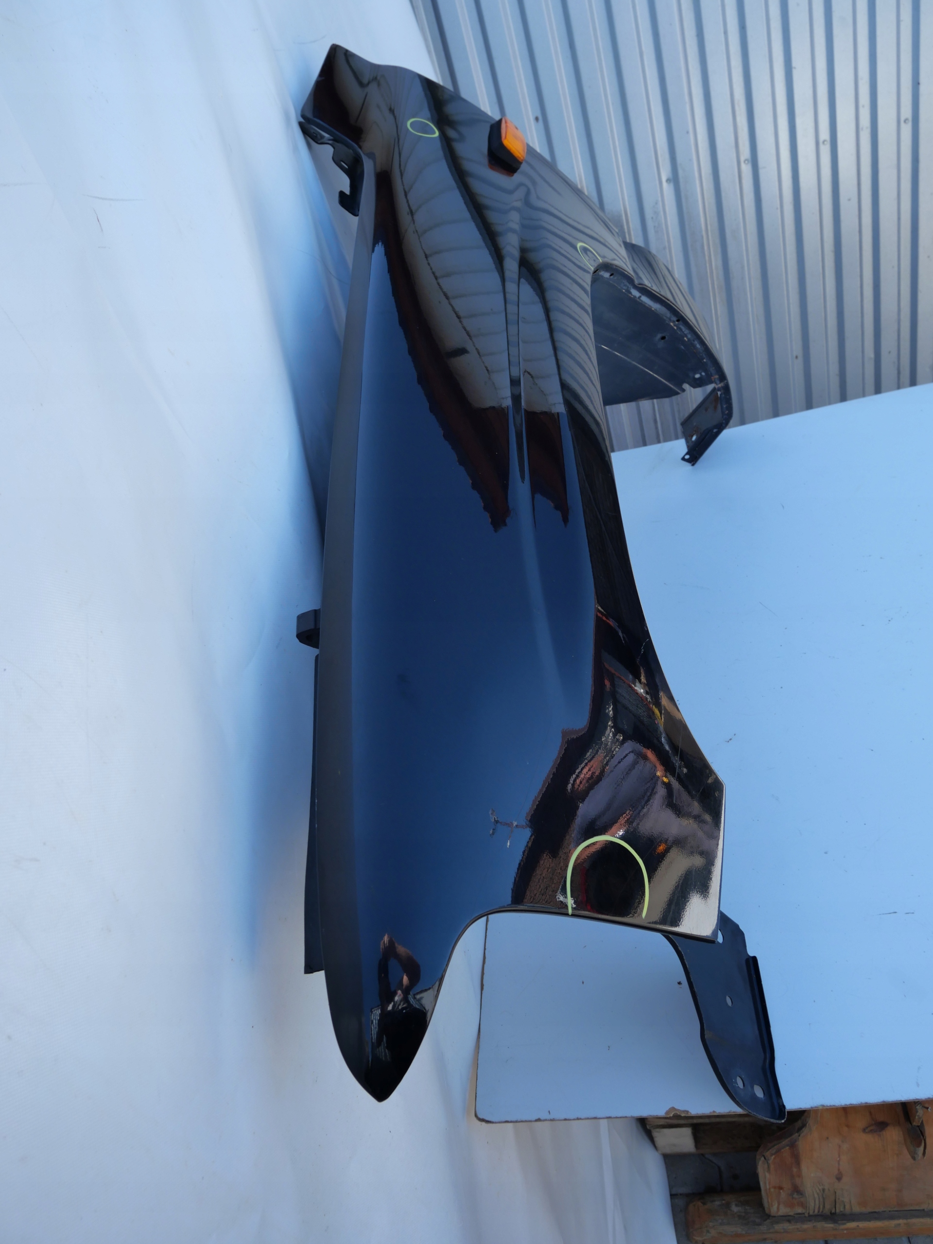 CHEVROLET TAHOE fender left front front