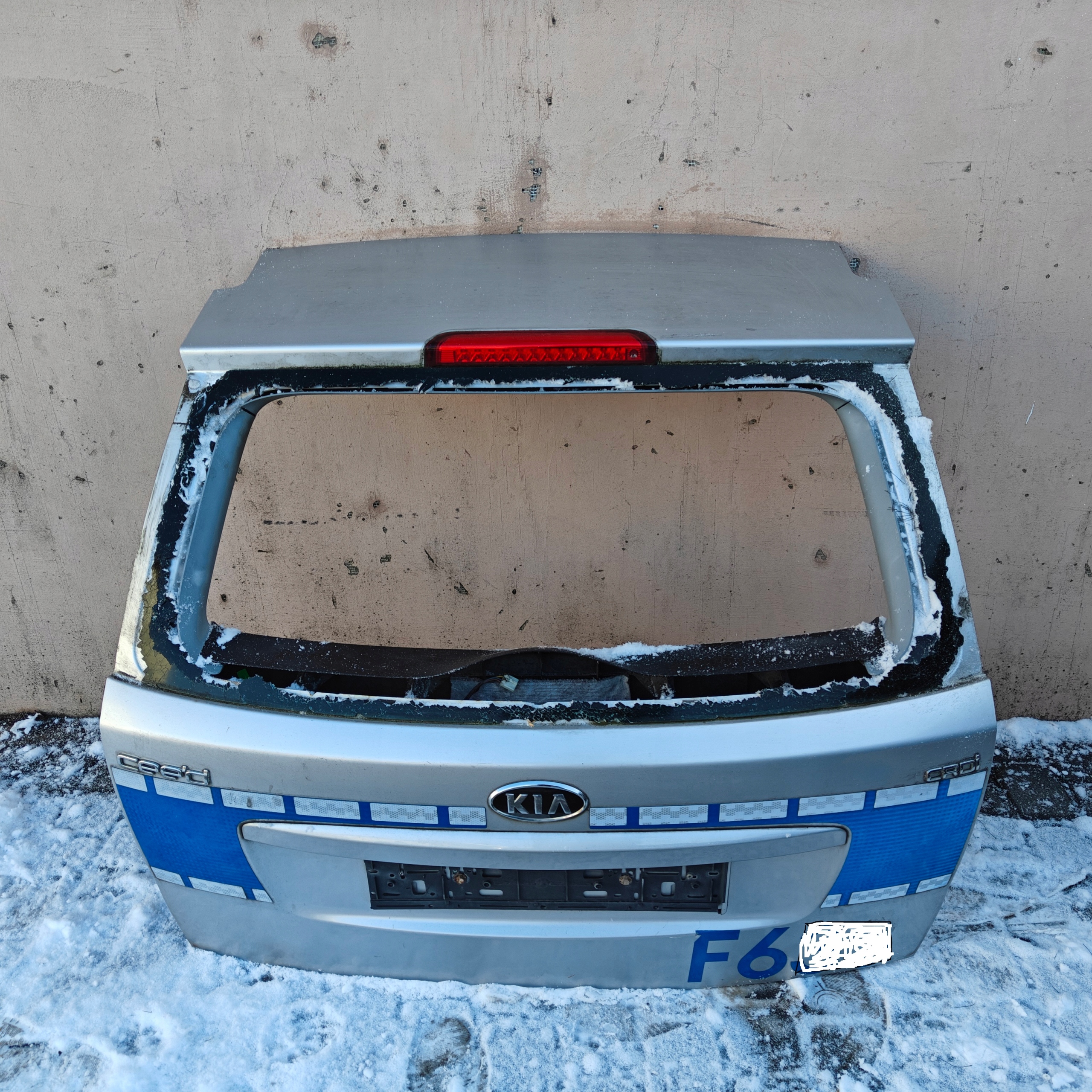 TRZECIE SWIATŁO STOP KLAPA BAGAŻNIKA KIA CEED I 1 2006-2012 KOMBI SW