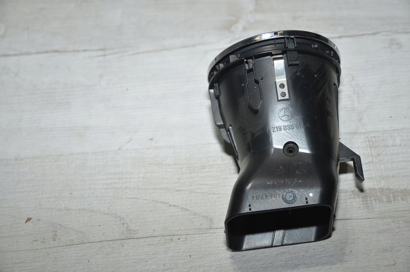 grid air conditioning devices left Mercedes CLS w219