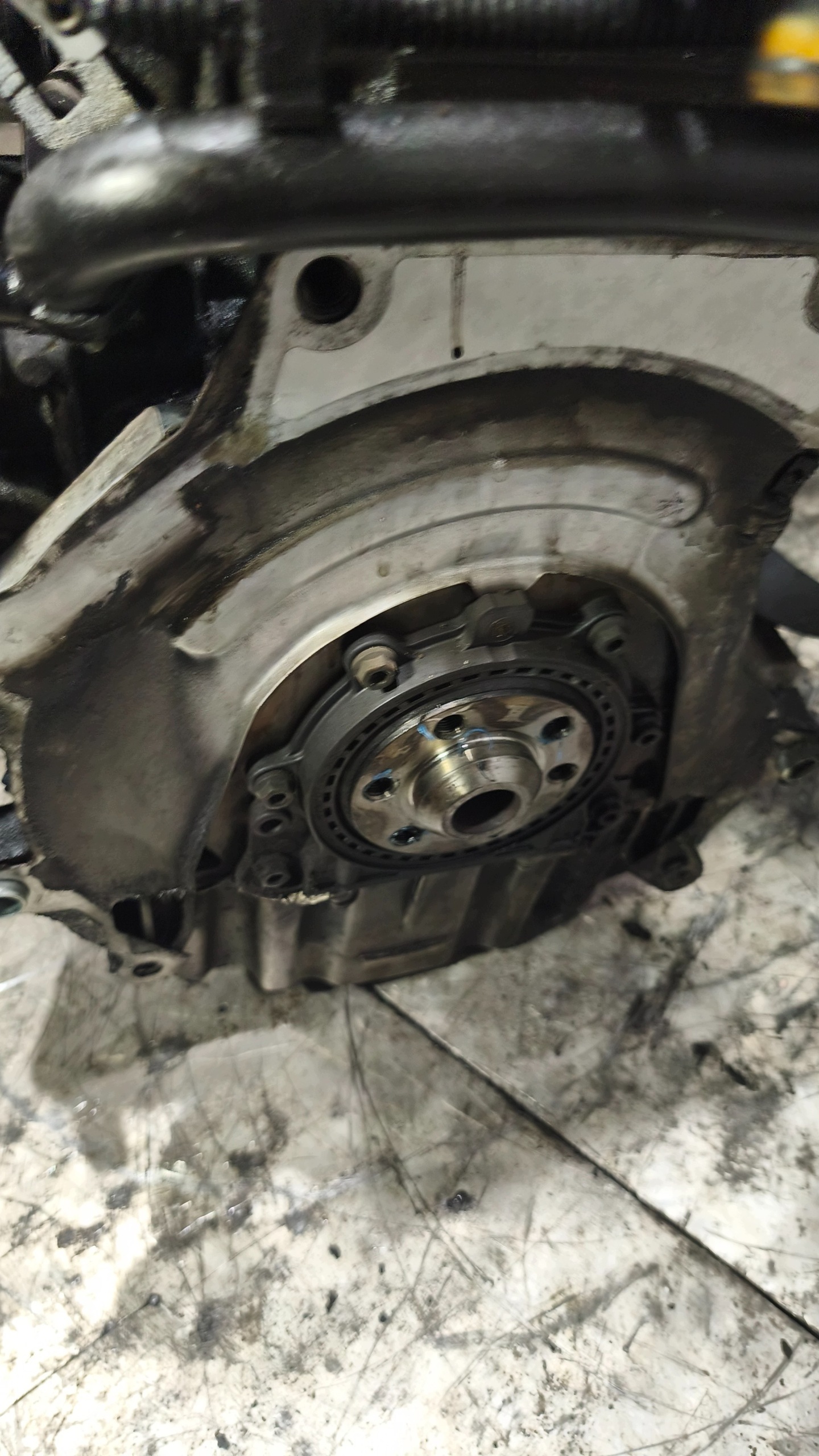 engine unprotected pillar VW POLO IV 9N FL 1.4TDI BNM