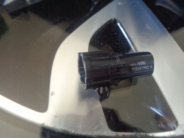 Nissan MICRA K13 CZUJNIK TEMPERATURY ZEWNĘTRZNY ORYG.