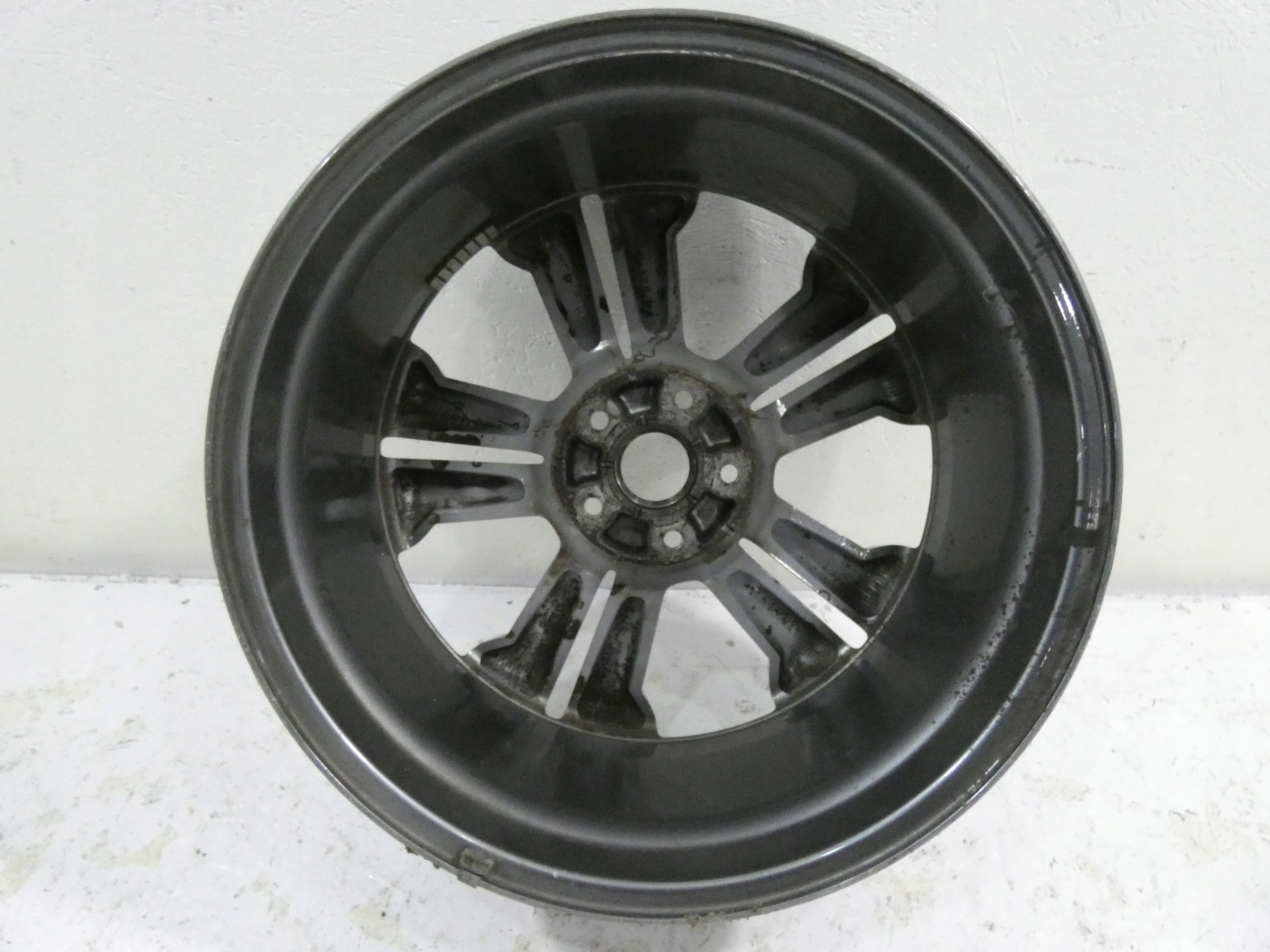 Hyundai disk hliníkový 19 52910-B8195