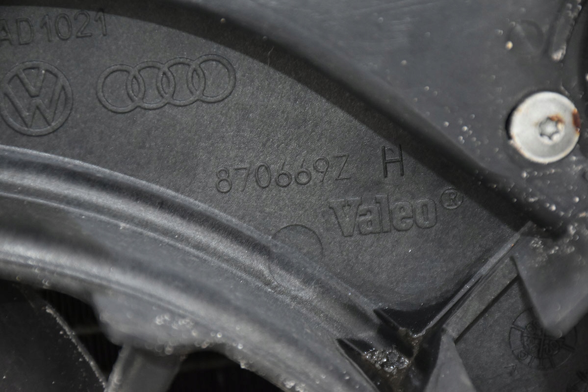 bar, wall front AUDI A4 B6 CABRIO