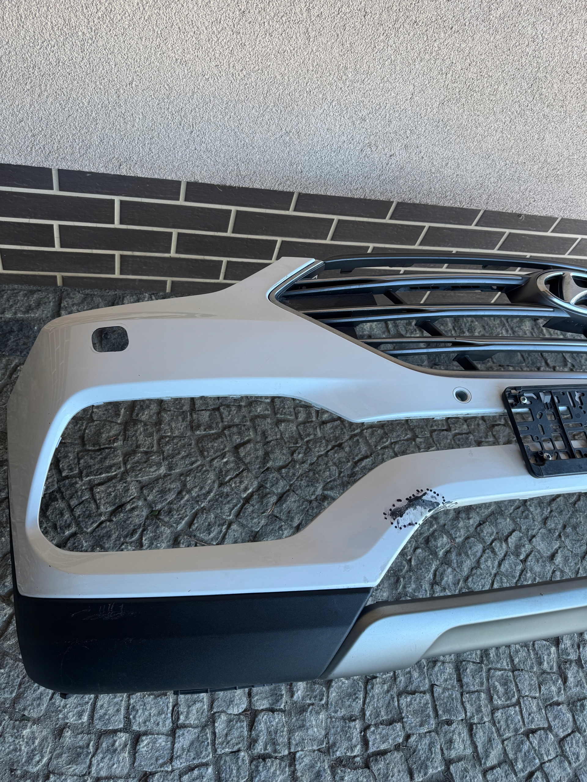 ZDERZAK PRZÓD PRZEDNI HYUNDAI SANTA FE SANTAFE 3 III LIFT Typ samochodu Samochody osobowe