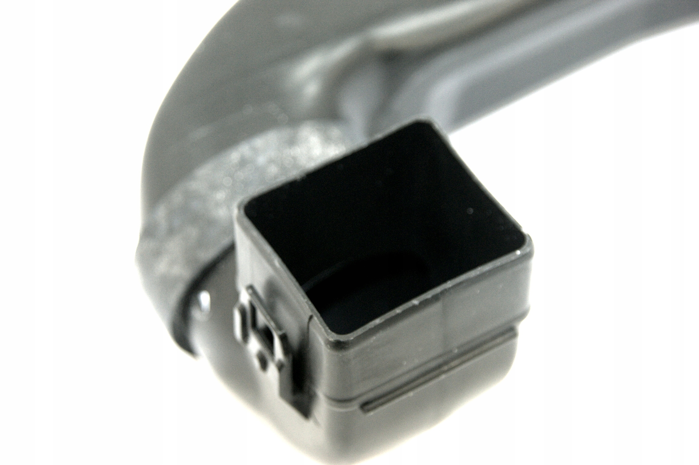 PRZEWÓD POWIETRZA RURA DOLOT 9656673480 1434C1 Typ samochodu 4x4/SUV Samochody osobowe Samochody dostawcze