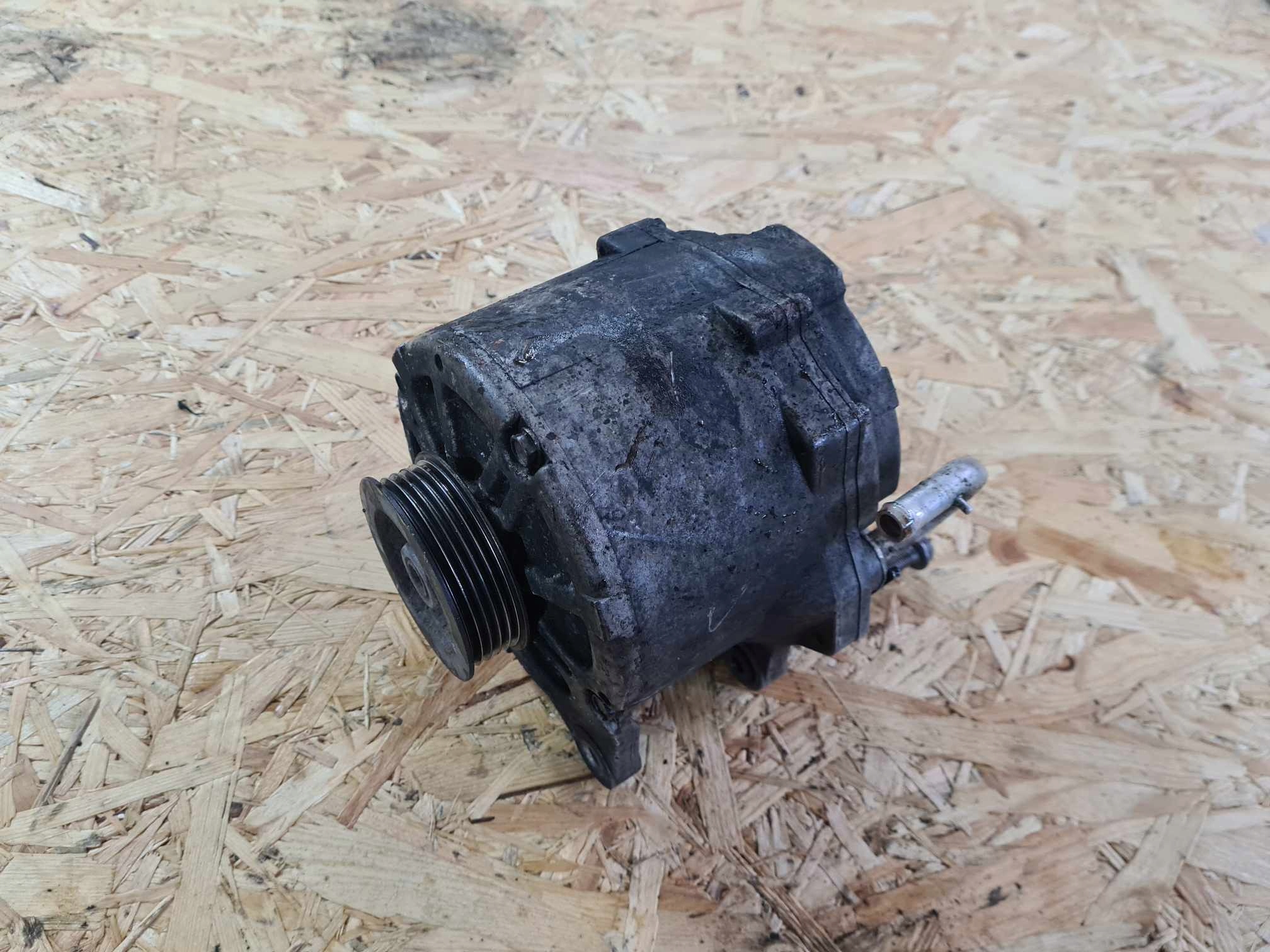 Audi A8 D3 4.2 FSI BVJ alternator79903015e