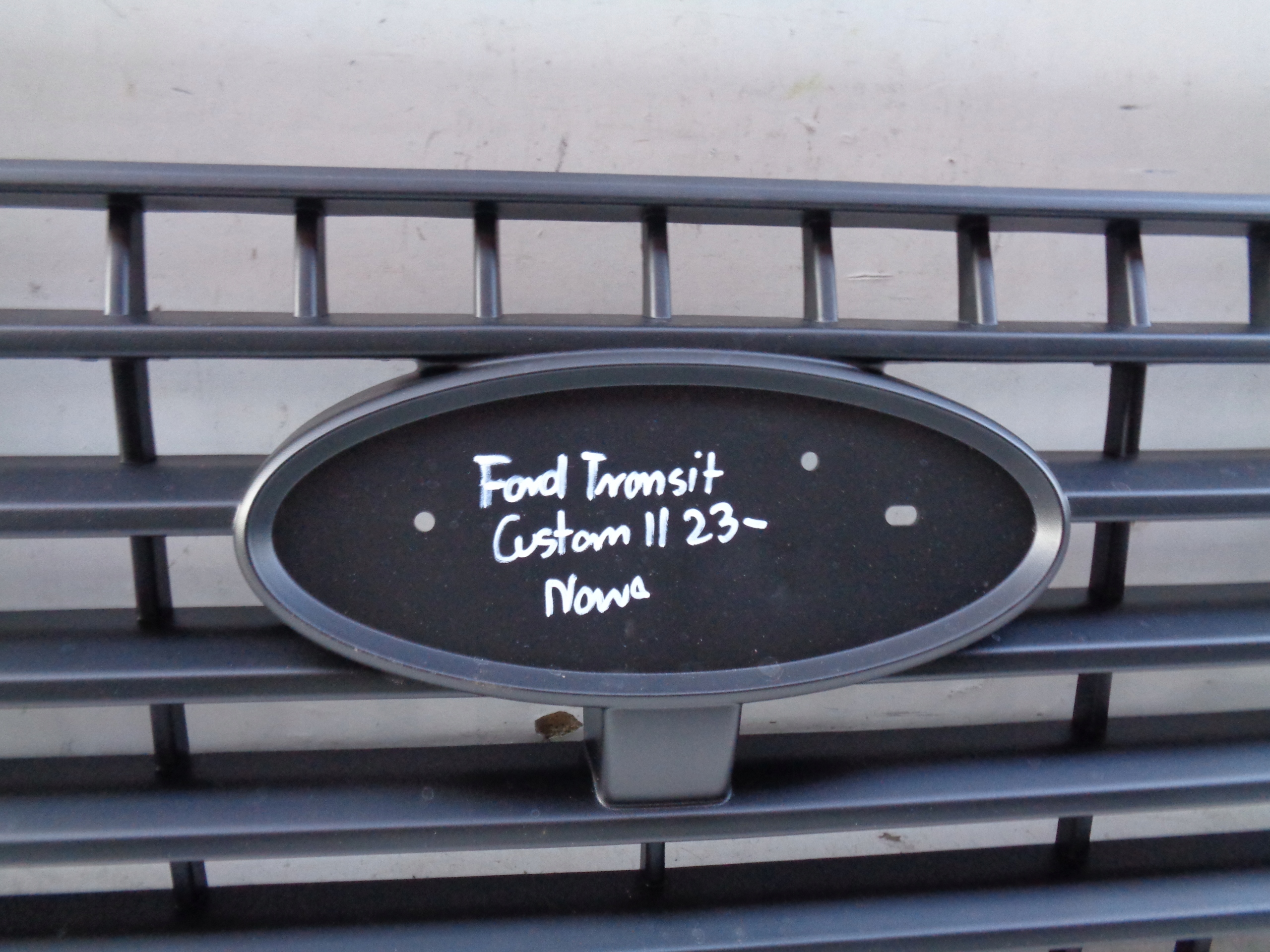 Neuf Grille FORD TRANSIT CUSTOM II 23