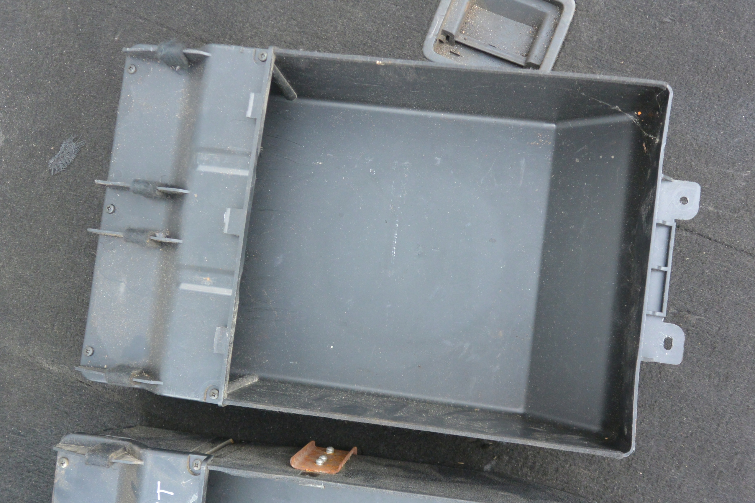 passenger compartment boot left right KPL TOYOTA 4RUNNER II