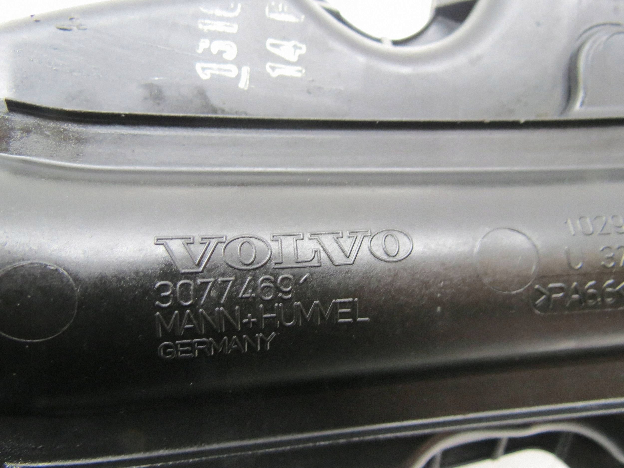 REZONATOR DOLOTU Dell’aria VOLVO S60 II V60 e 30774691