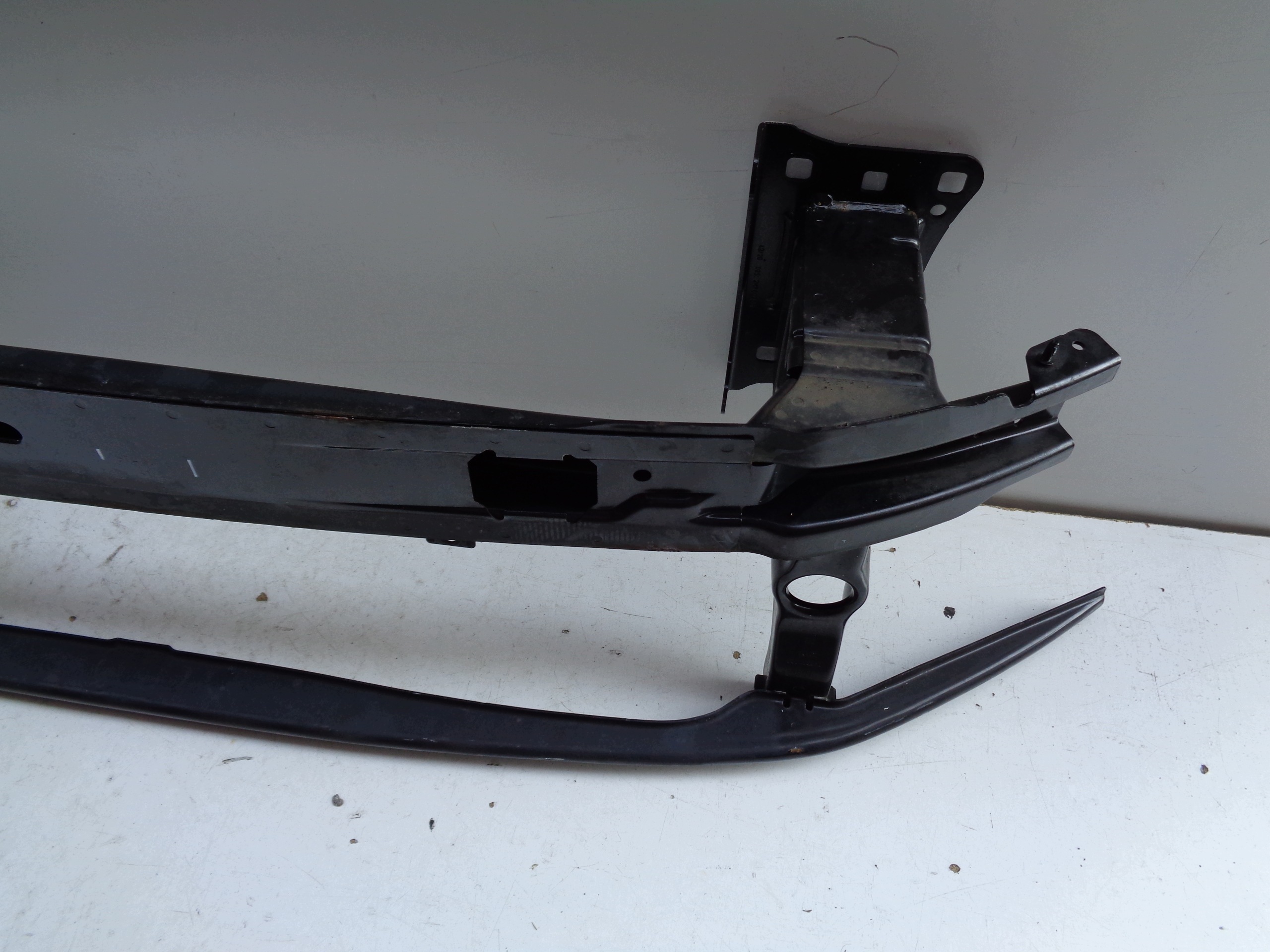 pillar bumper support front VW TOURAN 5TA 16- NR 52739