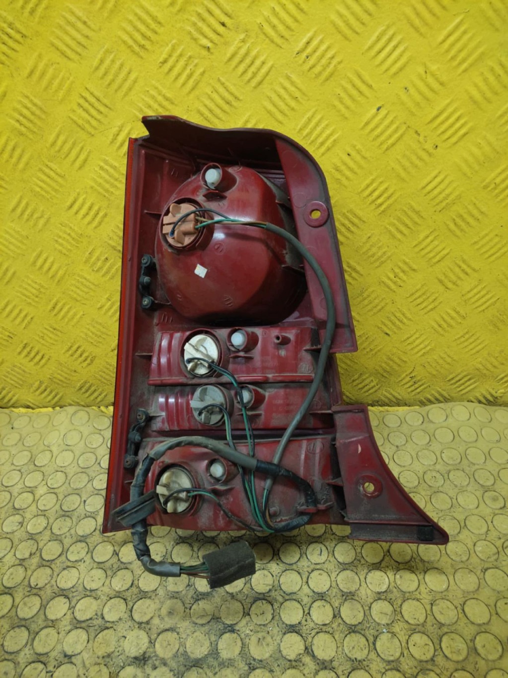 KIA PICANTO light right rear part