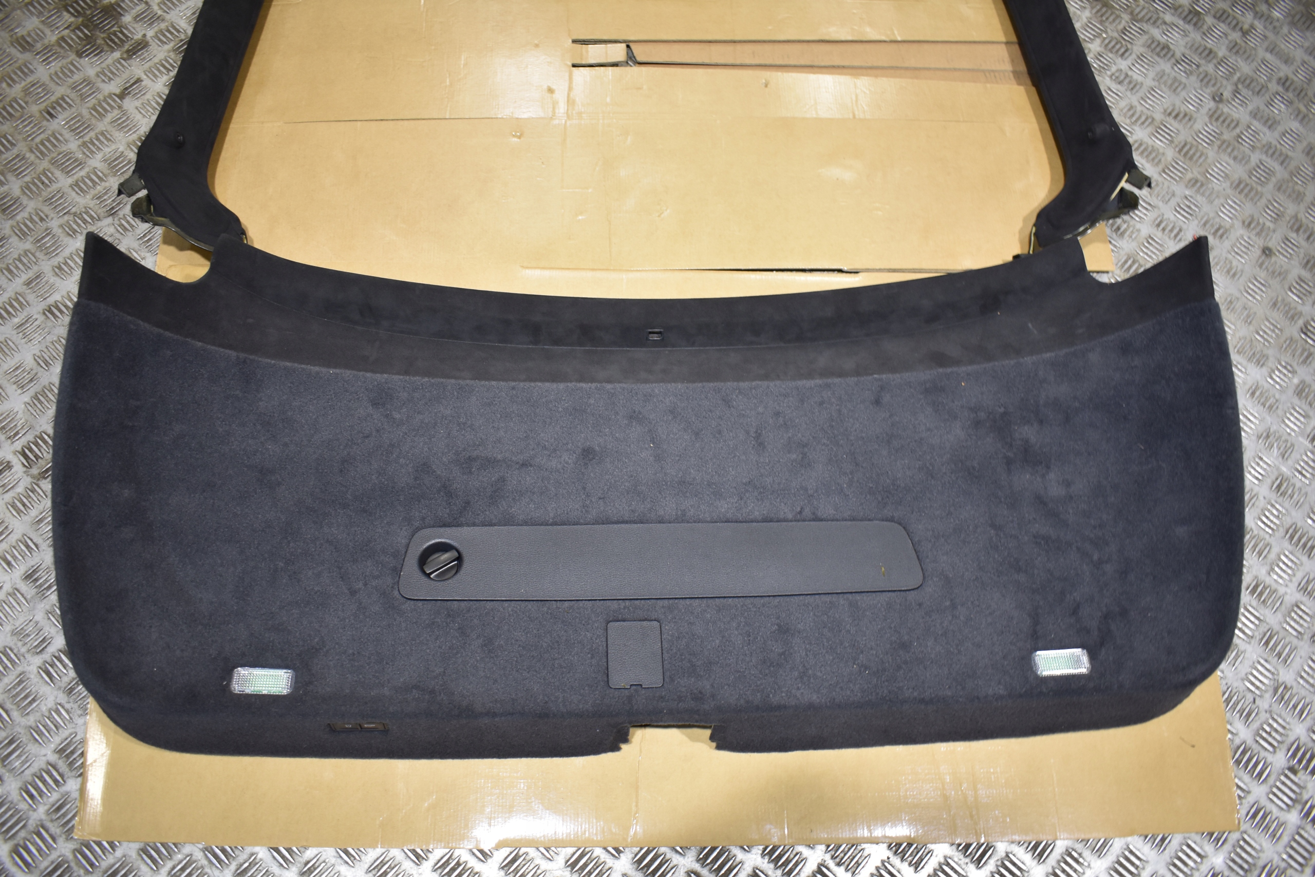 IDEALNA cover bonnet boot ALCANTARA LAMBORGHINI URUS 1