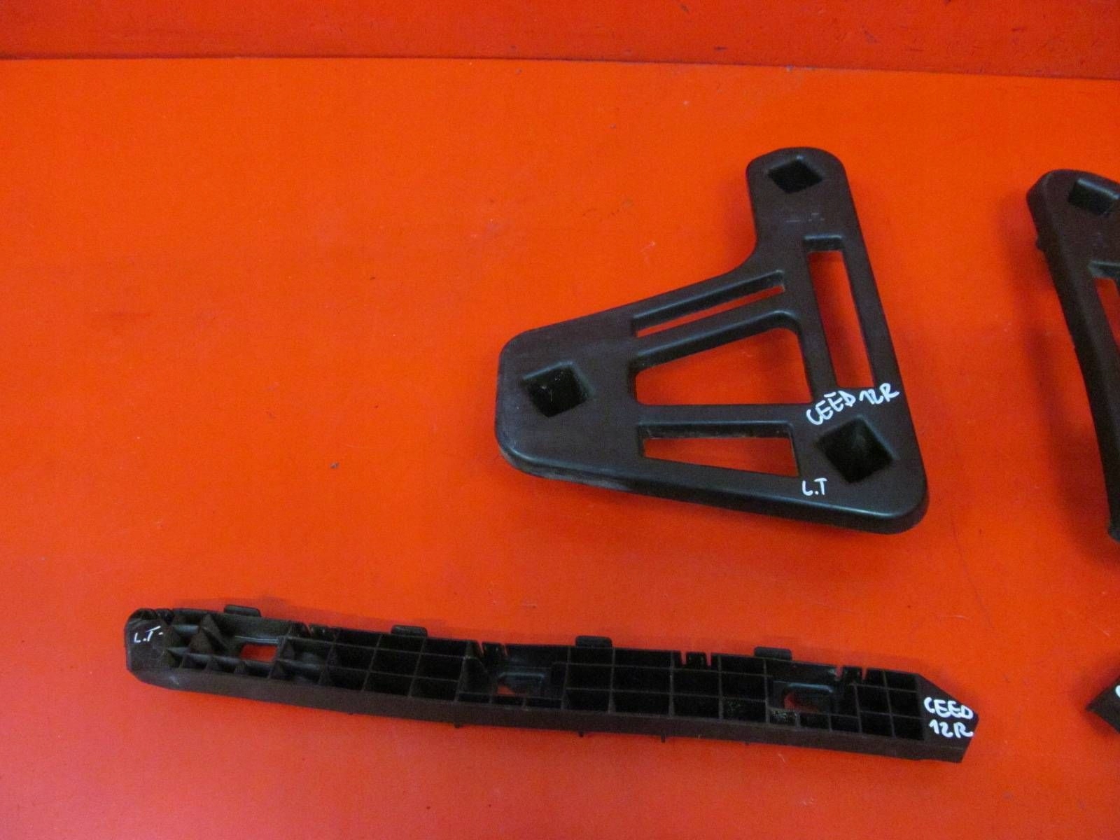 KIA CEED 2 II JD CEED 12- KOMBI Support Support plaque Pare choc Arrière KOMPLET