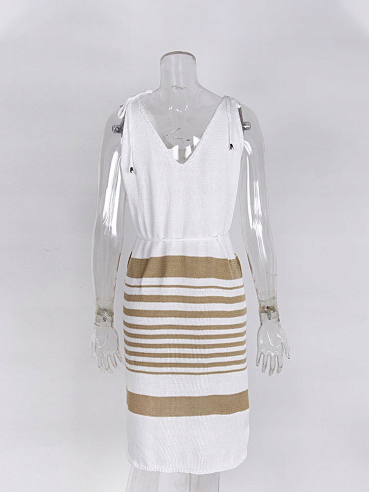 TUNIKA PLAŻOWA SUKIENKA WIĄZANA CZARNA 3XL Linia plus size (duże rozmiary)