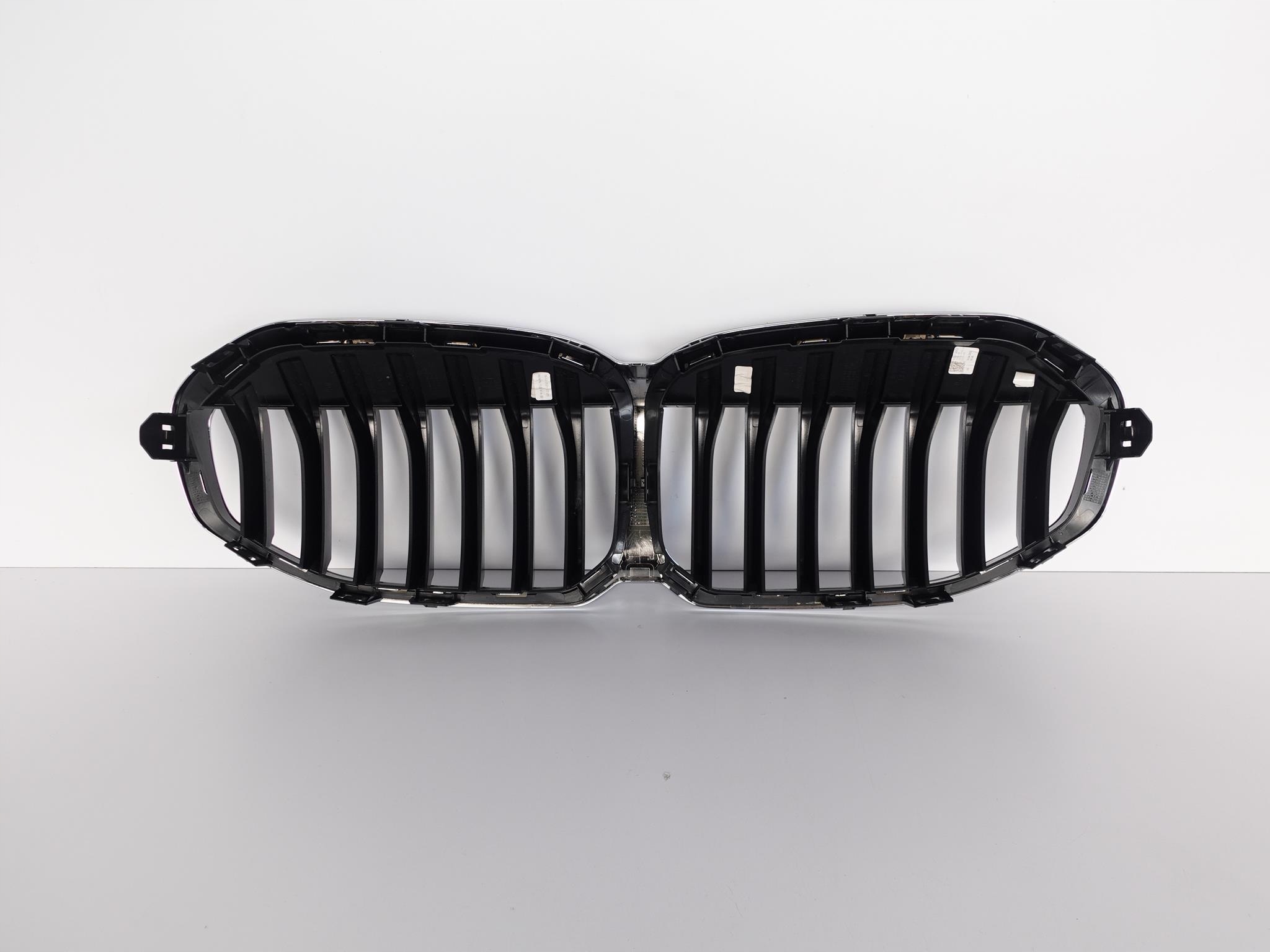 BMW 1 F40 m-packet 19- LUXURY grill front