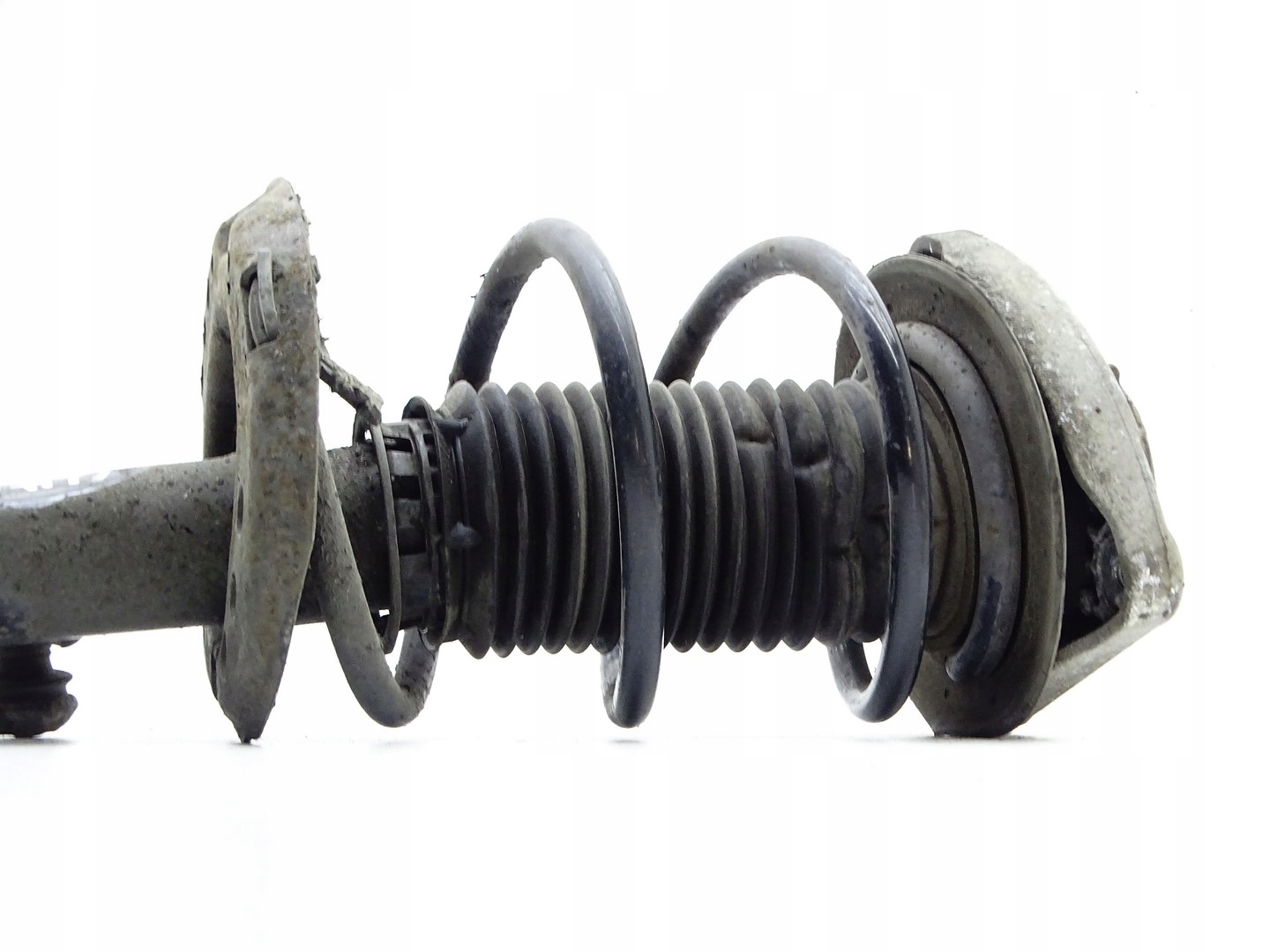 shock absorber left front front MERCEDES A W117 A1173200738