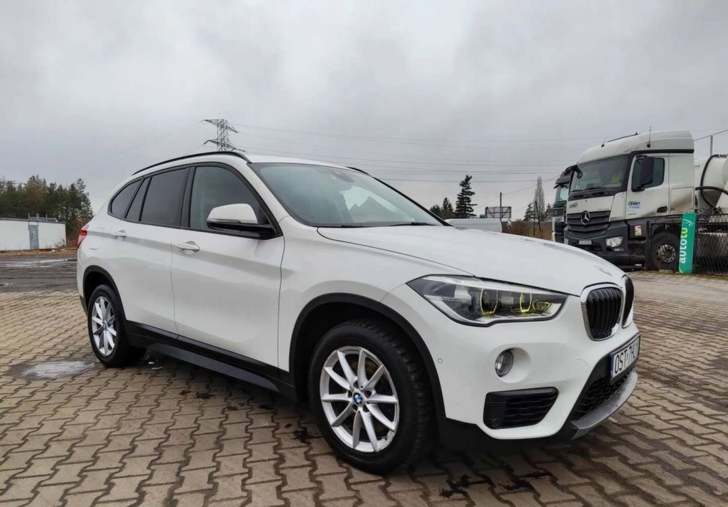BMW X1 BMW X1 xDrive20d Advantage sport 2.0 Diesel 190KM