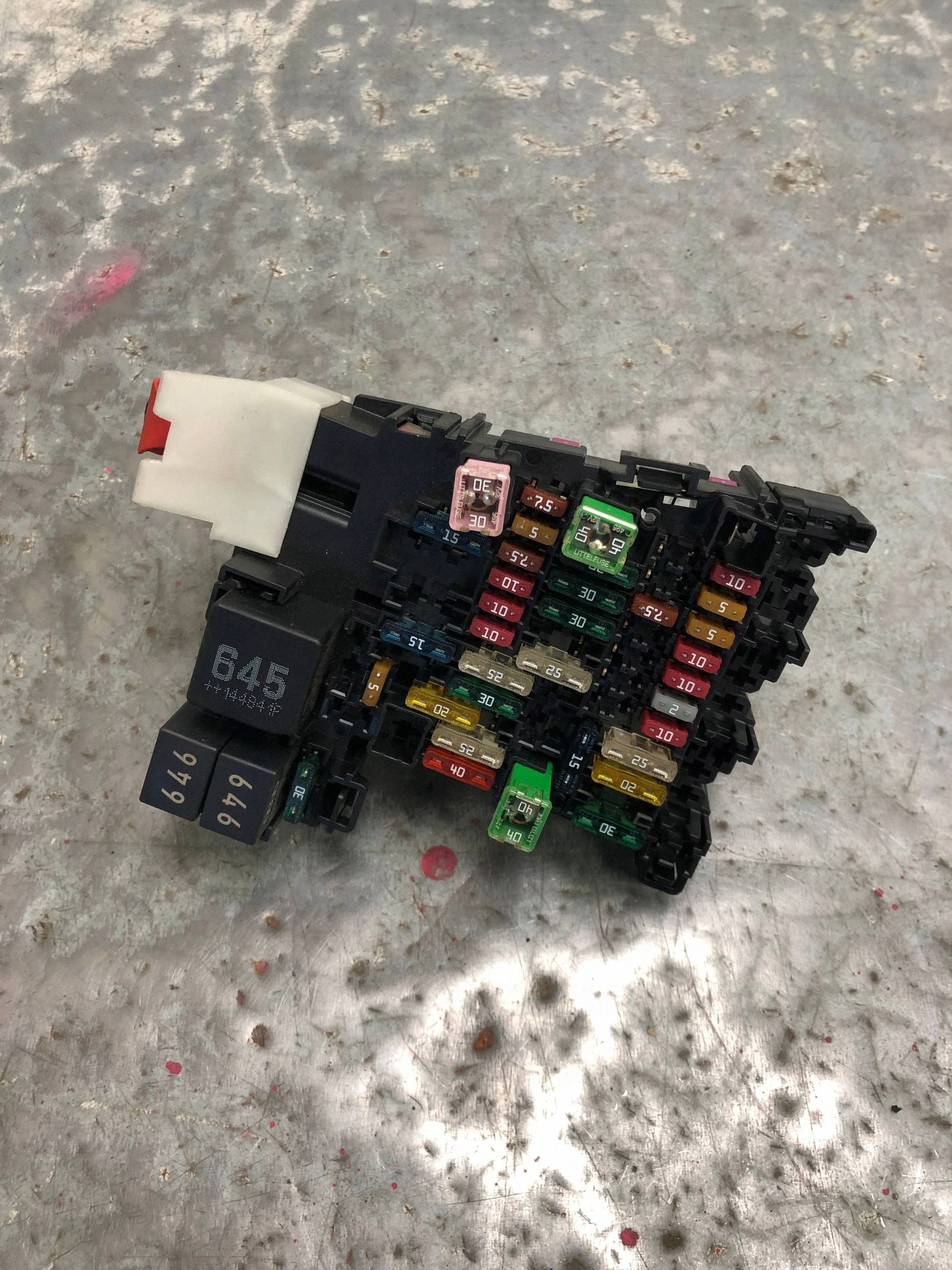 Module fusibles VW GOLF VII KOMBI 5Q0937615C