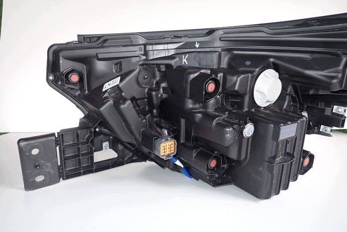 SUBARU FORESTER VI FULL LED 25- reflektor right light right