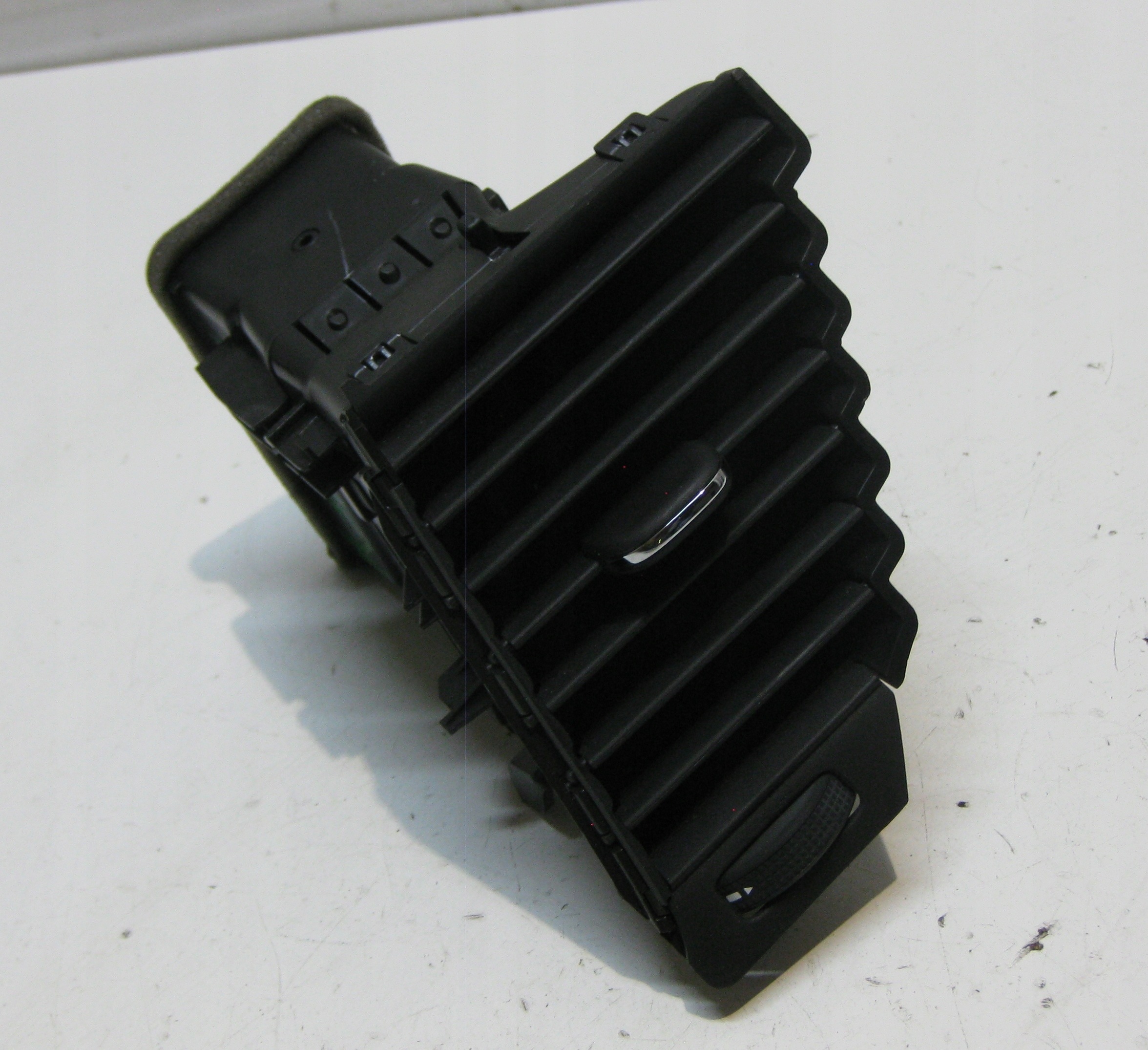OPEL ASTRA K V KOMBI grid air conditioning devices consoles right 39079558