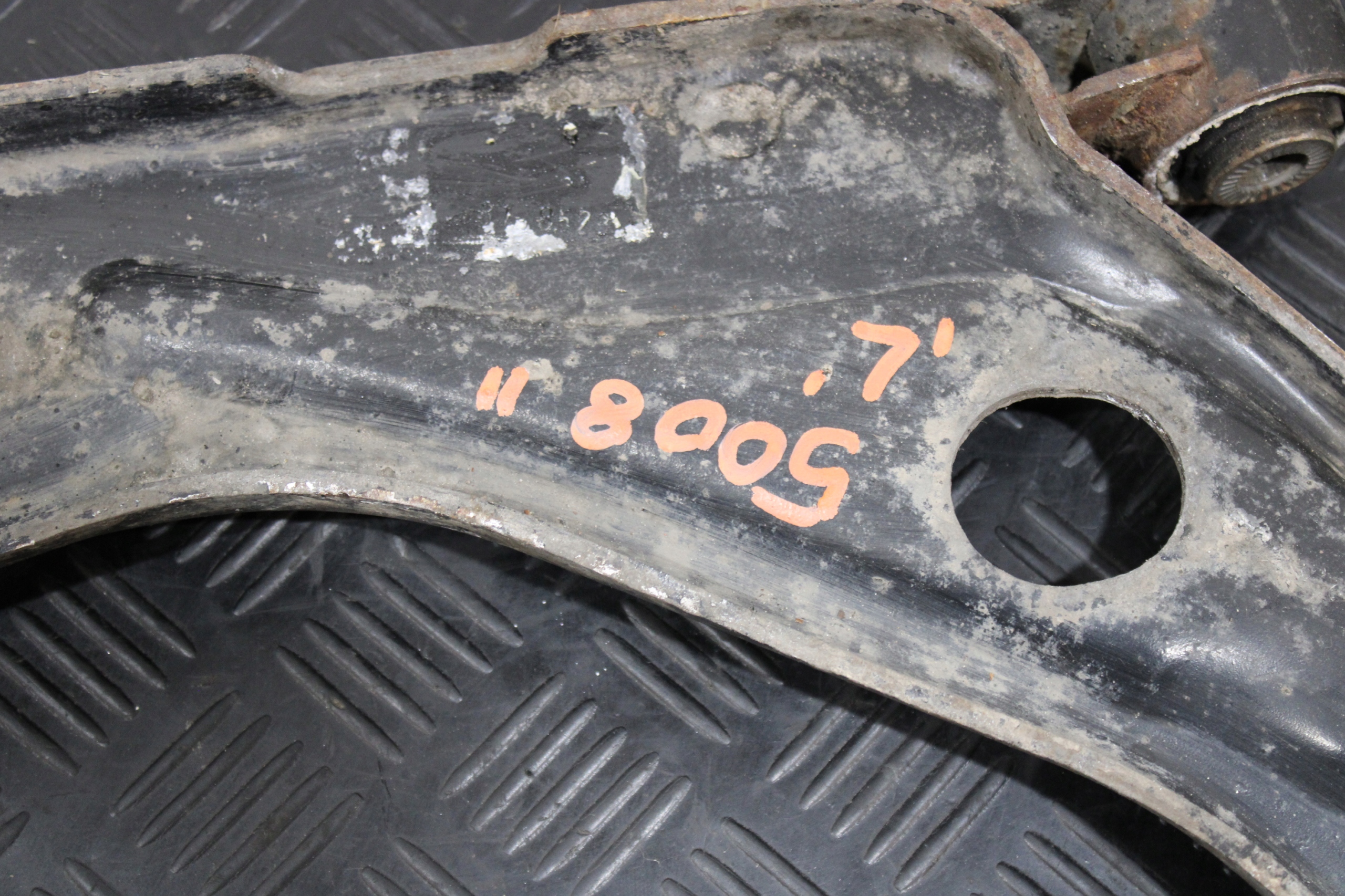 arm left front PEUGEOT 5008 II 2