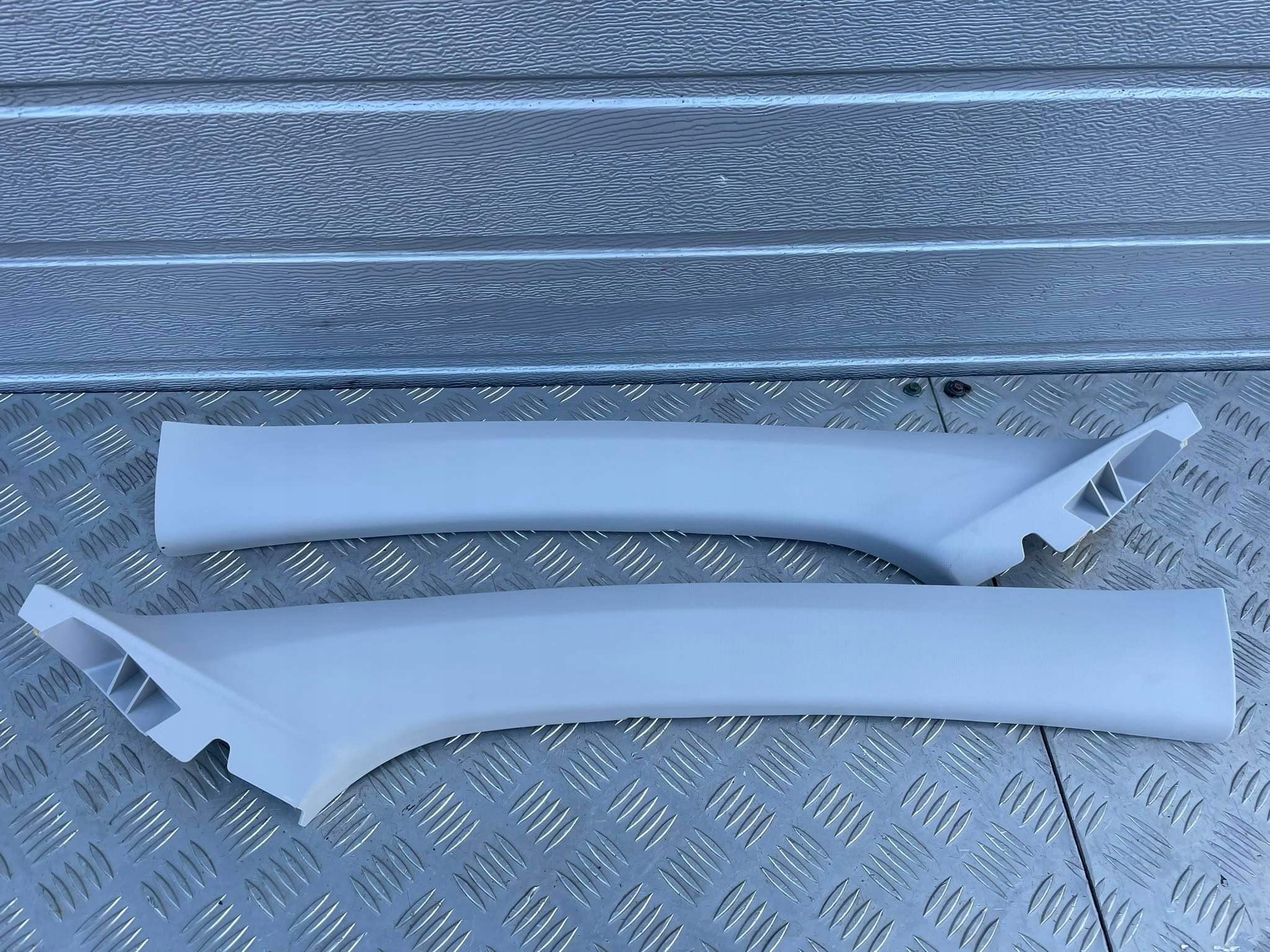 1QWSAA22 - CITROEN C3 III крышка стойки левая правая передняя