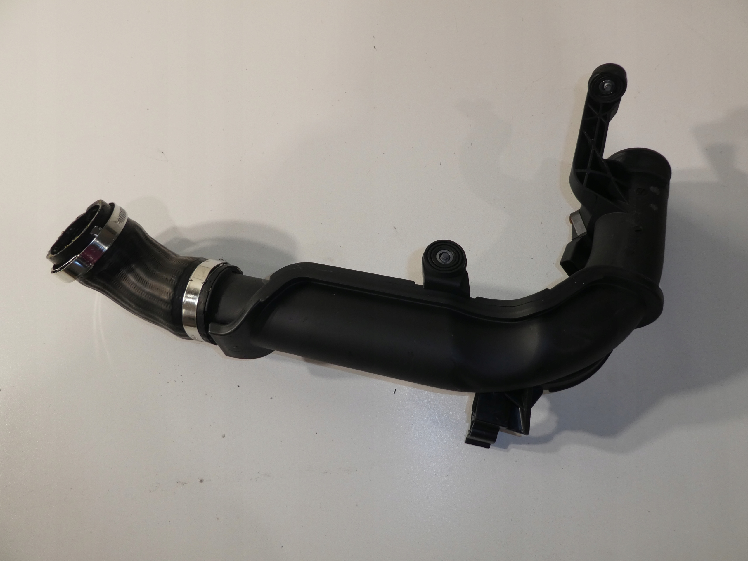 VW SEAT SKODA ROHR LUFT 1K0145770AE