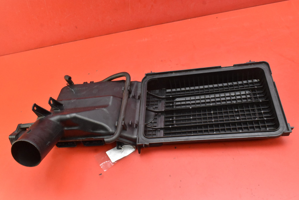 Gehäuse filter luft 100140-7041 MAZDA 3 1 und BK 1.6 16V 105 KM 03-06