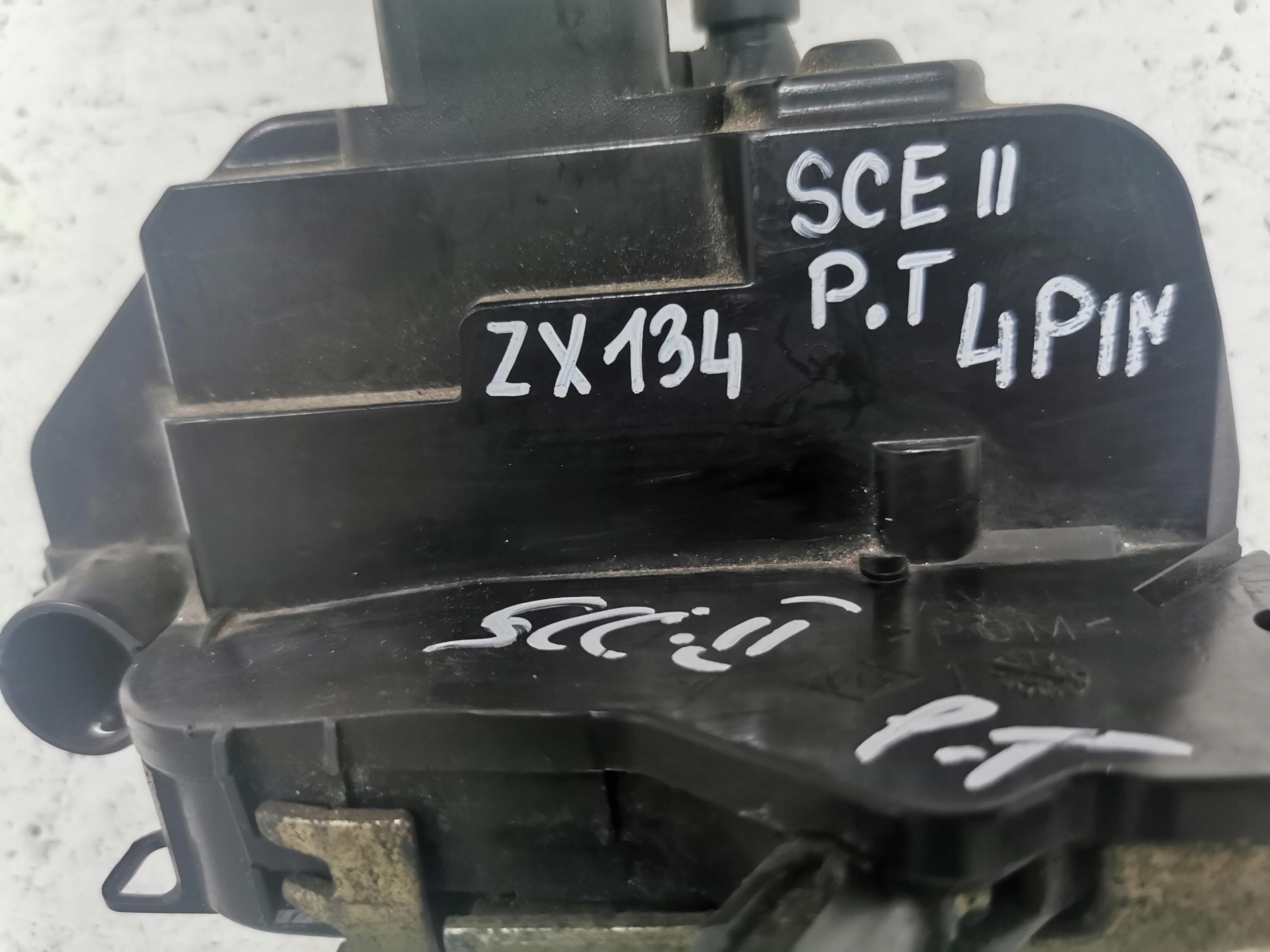 lock door right rear part RENAULT SCENIC II 6 PIN