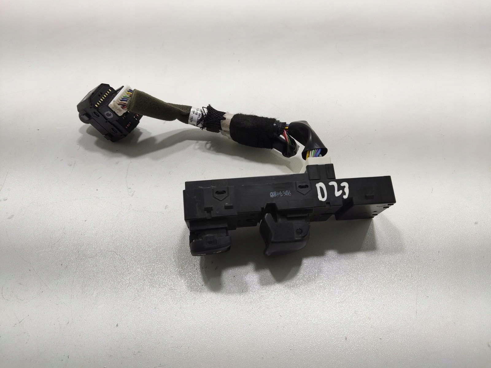 PANEL window control switch left front NISSAN NAVARA IV D23 NP300 2015-2022