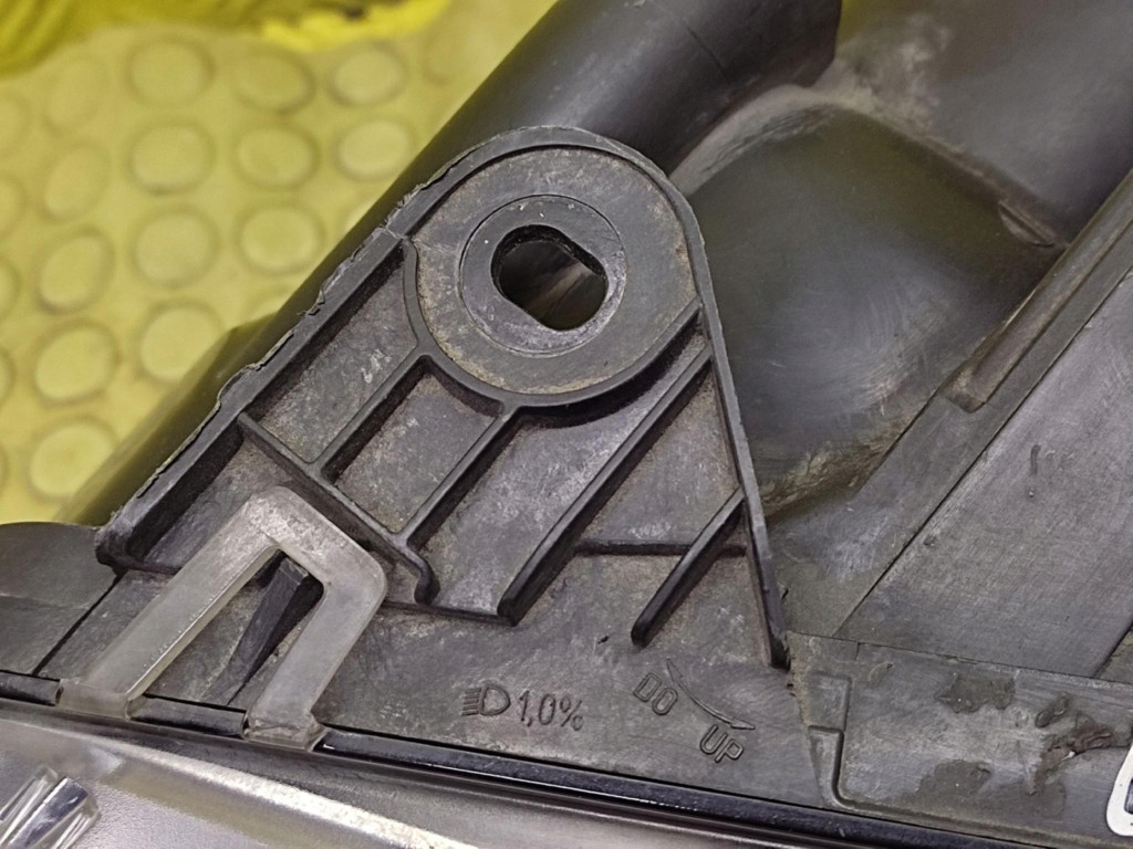 SAAB 9-3 II REFLEKTOR light left front 5DV00829000