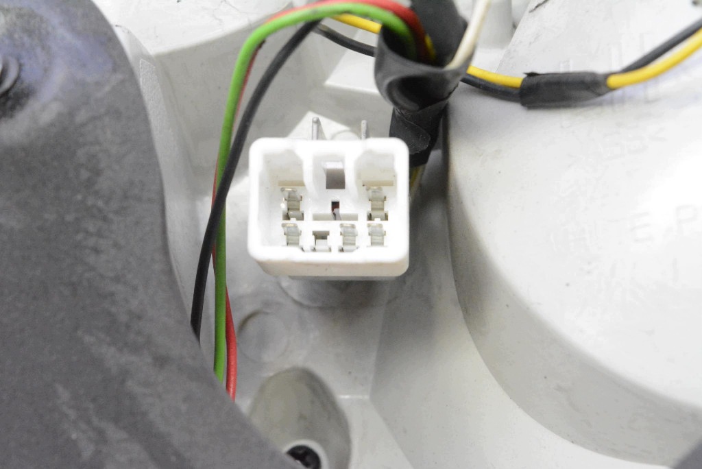 light left rear part rear 92401-1H0 KIA CEED 1 and 5D HB 06-10