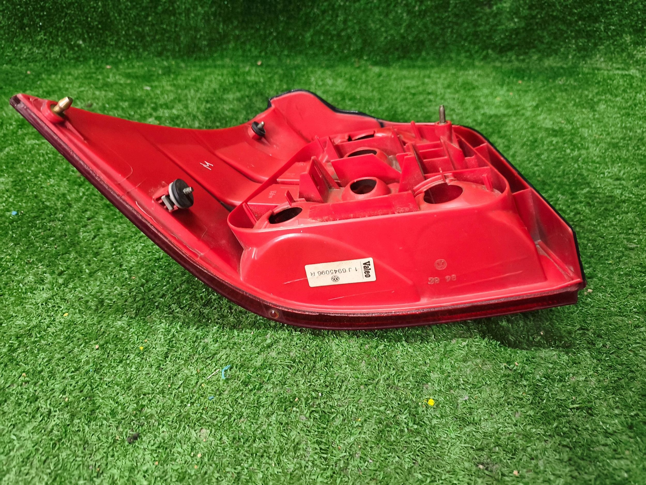 light rear part rear right VW GOLF IV HB NR.251