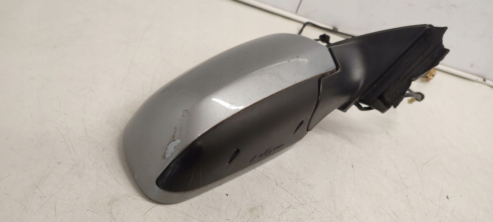 mirror right 5pin Audi A4 B7 2,7 TDI LY7G