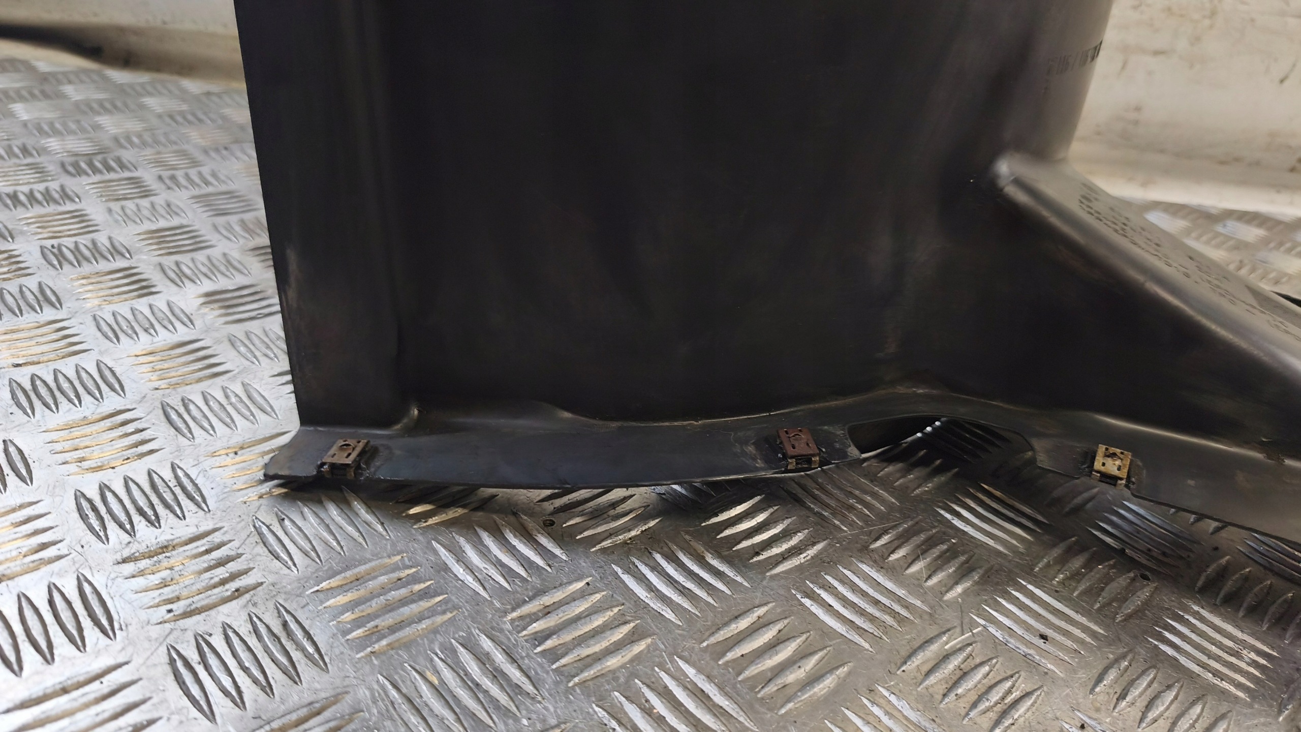 mudguard left front GOLF VI 2009r HB 1K9805911