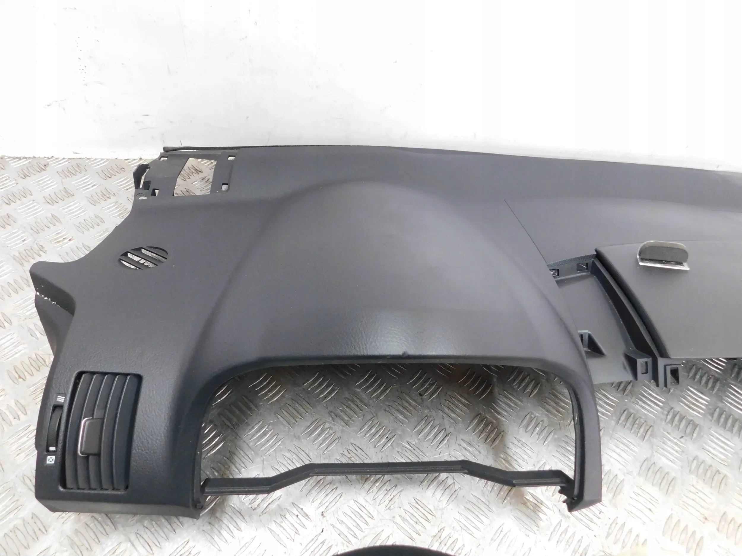 dashboard console airbag TOYOTA COROLLA VERSO 04