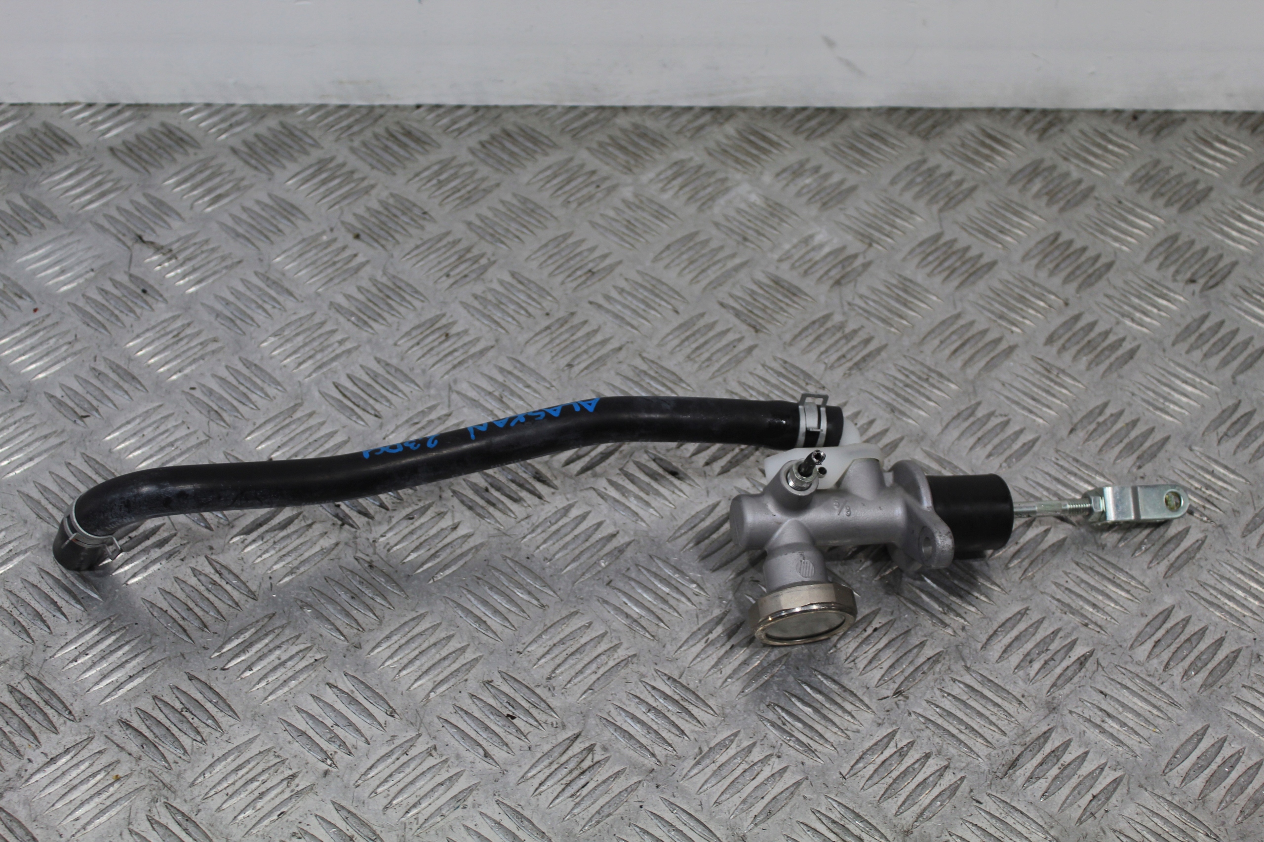 POMPE EMBRAYAGE RENAULT ALASKAN