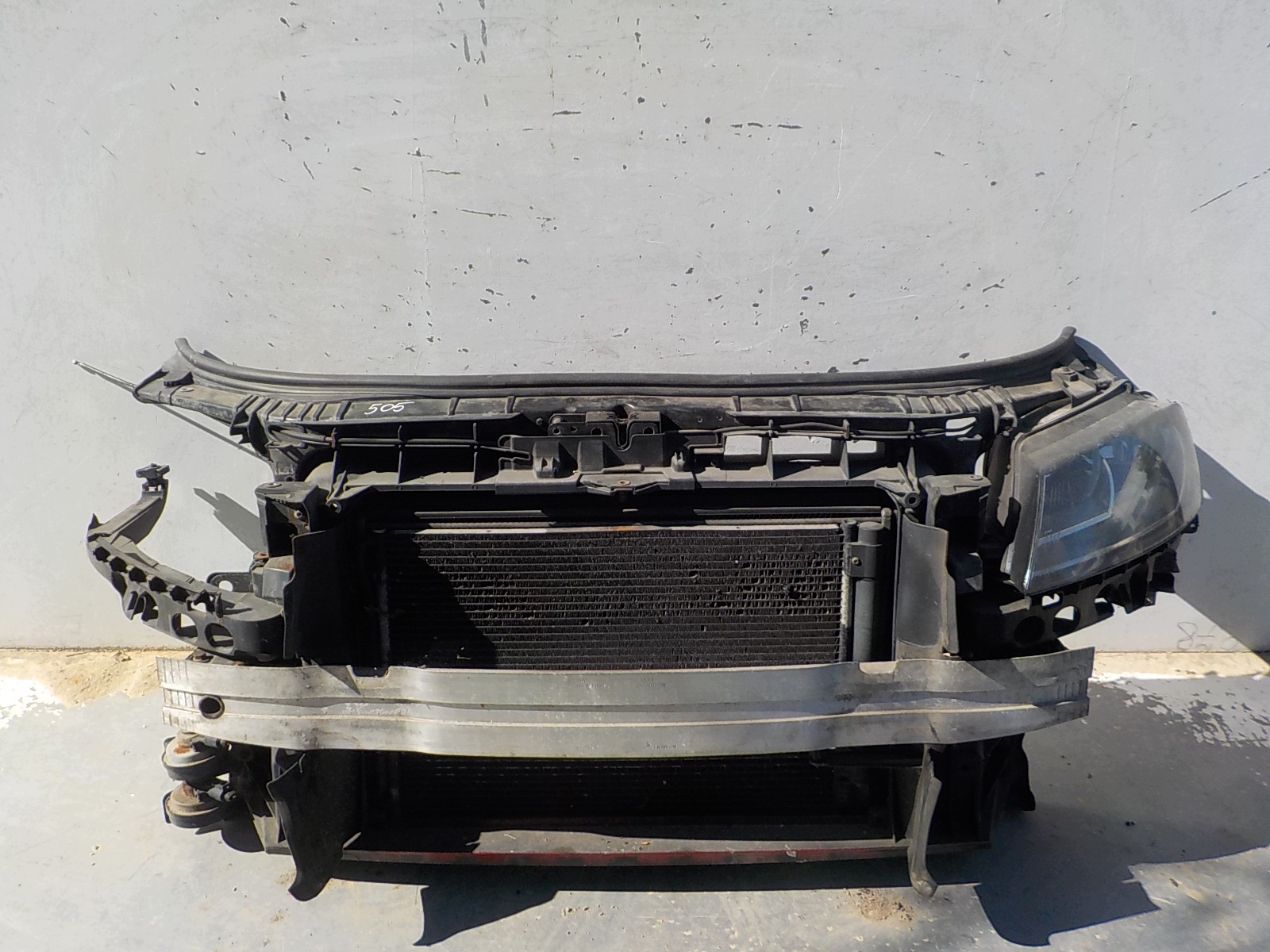 505 AUDI A3 II 8P LIFT 1.6 TDI support panel for radiators sider radiator