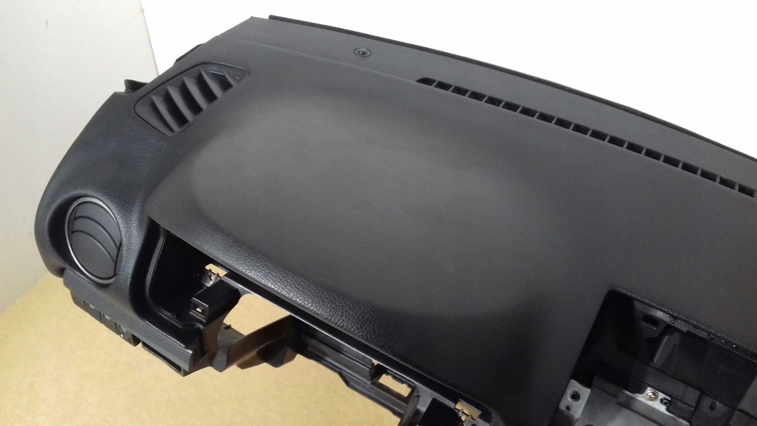 dashboard airbag MAZDA 6 / 2004