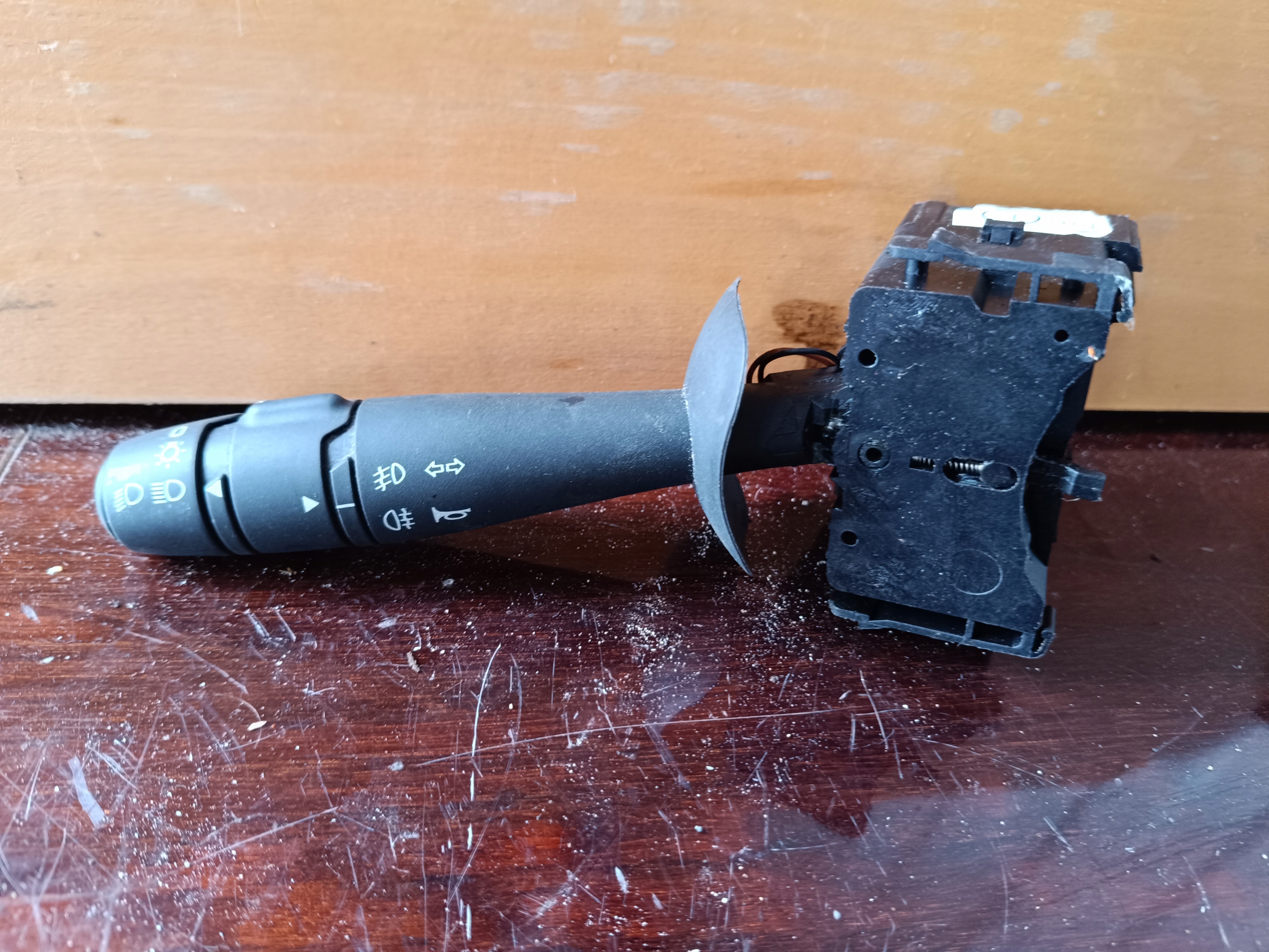 wiper control Renault 8200516196
