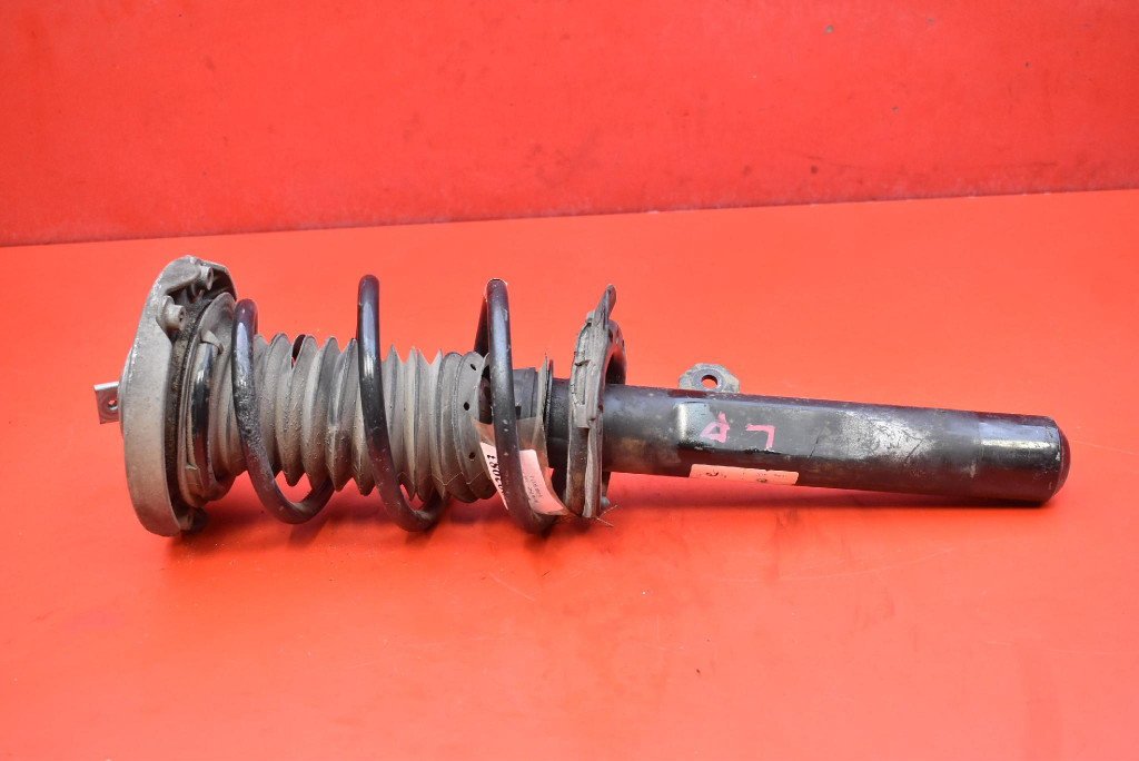 shock absorber left front 6872521 BMW F46 1.5 D 116 KM 18-21
