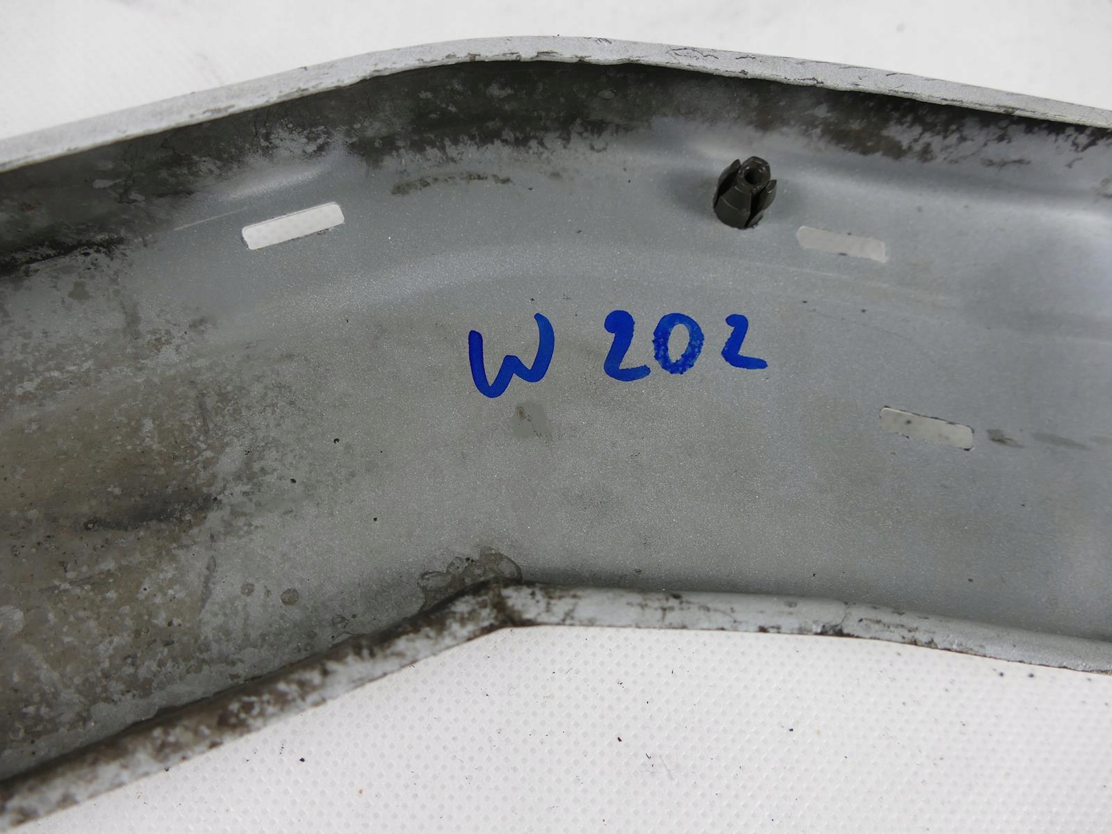 MERCEDES C W202 support panel for radiators upper pillar