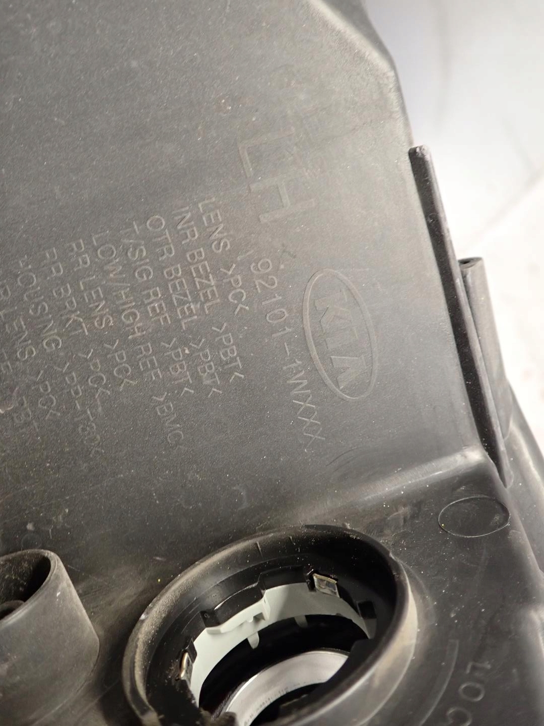 light front front left KIA RIO III sedan 2011- 92101-1WX