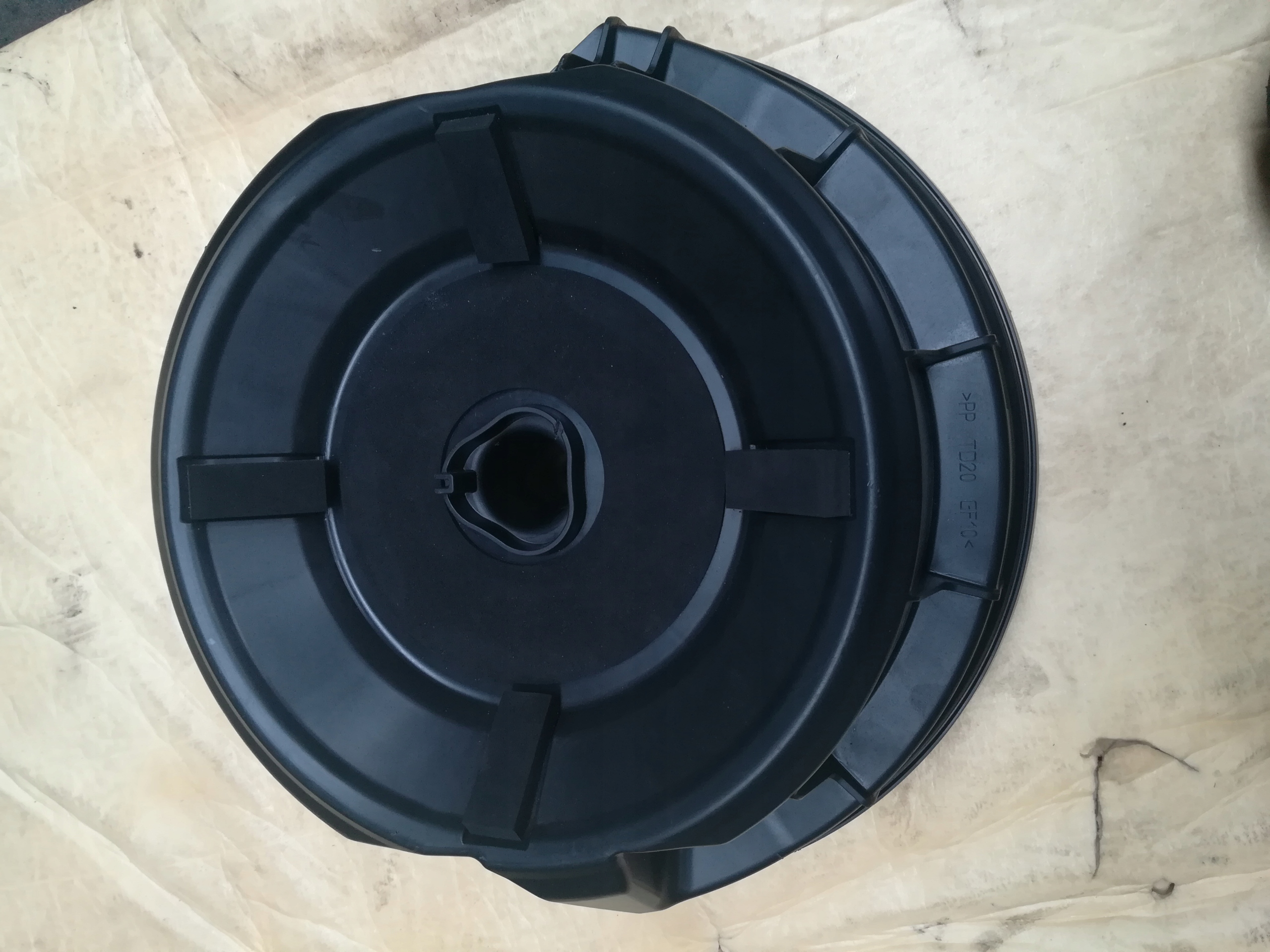 Renault Kadjar Głośnik Subwoofer Bose 281708976R za 475 zł z Warszawa