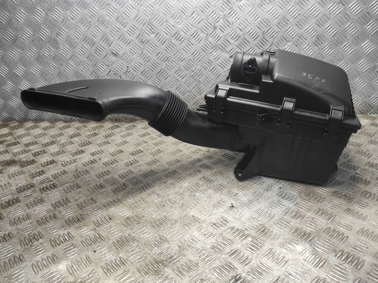 F00C2G2064 8626061 - Витратомір + корпус фільтра VOLVO S80 і 2.4 D